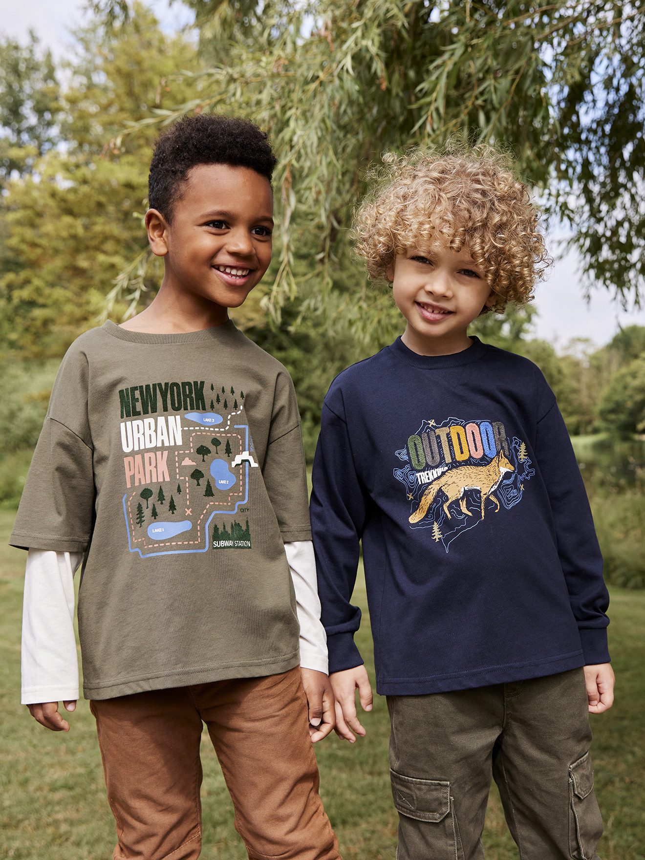 vertbaudet Langarmshirt Jungen Shirt in Lagen-Optik mit Recycling-Baumwolle