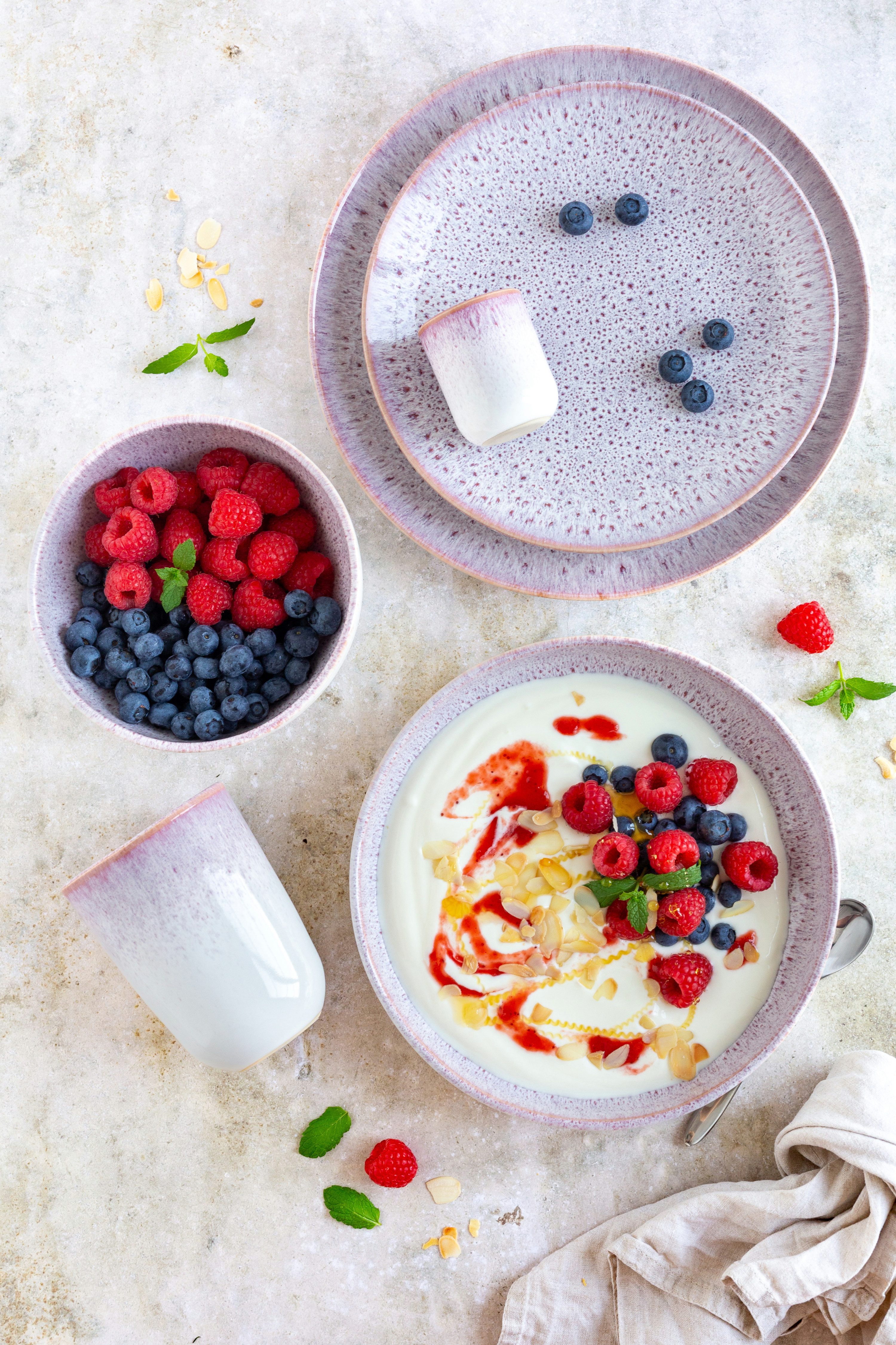 Gipfelstück Becher Kaffeebecher-Set Alpenwiese, 4-tlg., Steinzeug, jedes Teil ein Unikat, 4-teilig