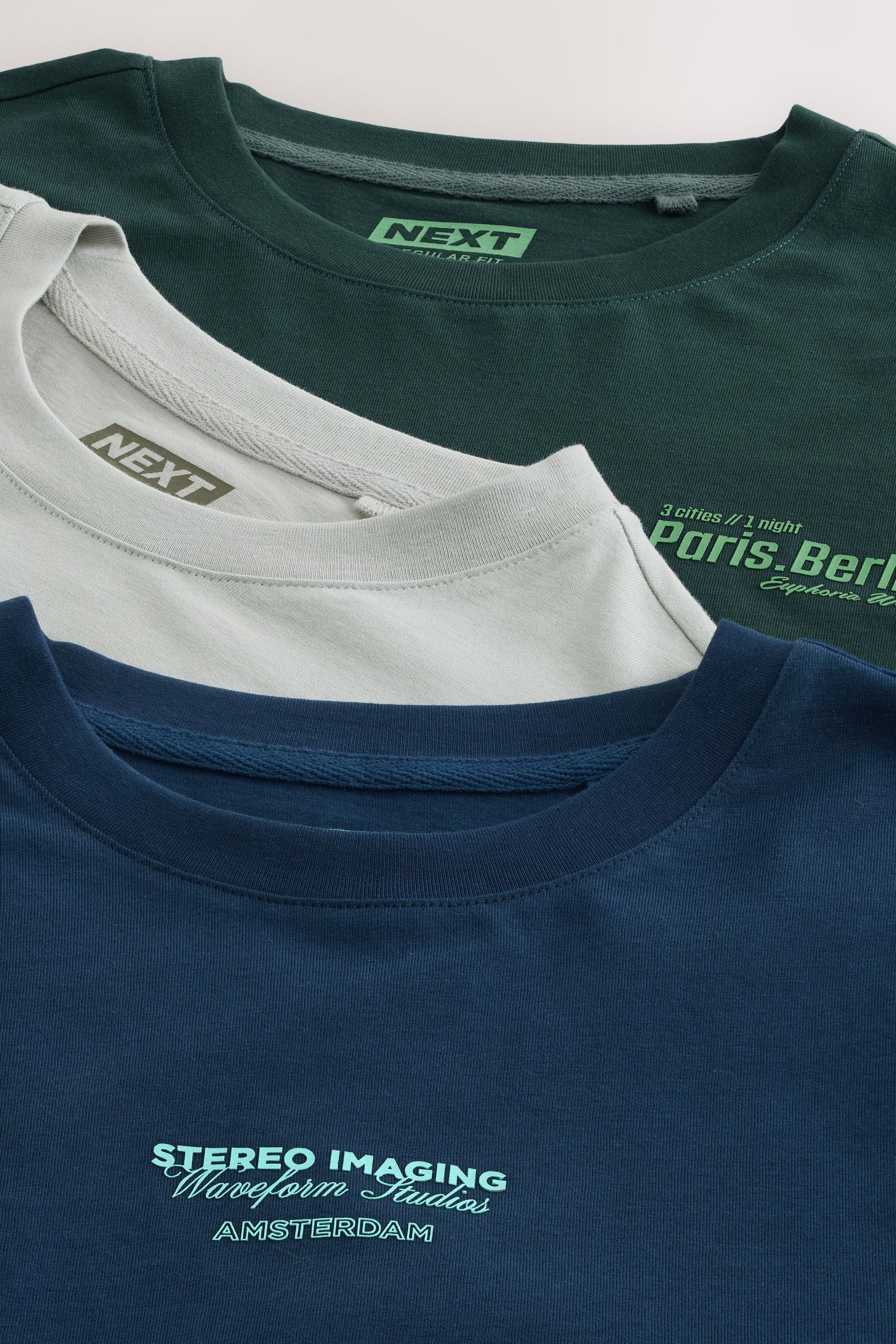 Next Langarmshirt Relaxed Fit Langarmshirts mit Grafik im Multipack (3-tlg)