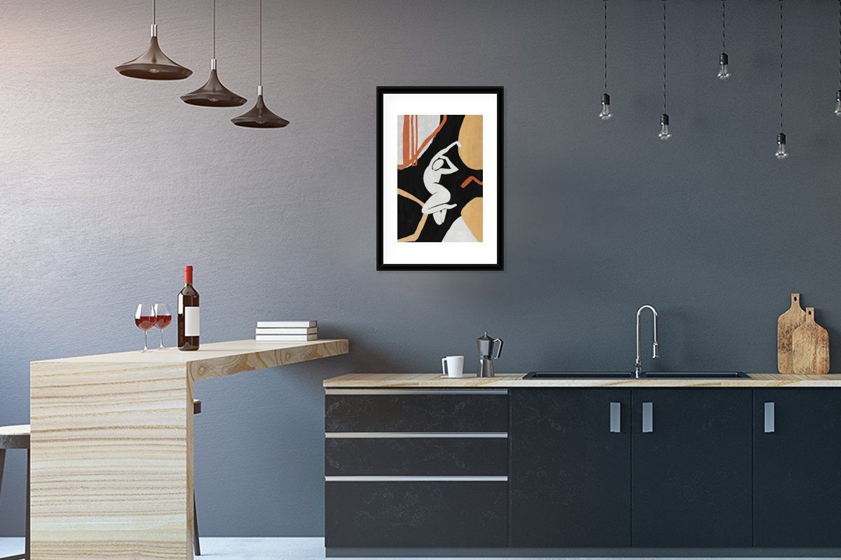 MuchoWow Poster Frau - Formen - Abstrakt, (1 St), mit Rahmen, Kunstdruck, Gerahmtes Poster, Schwarzem Bilderrahmen | Poster