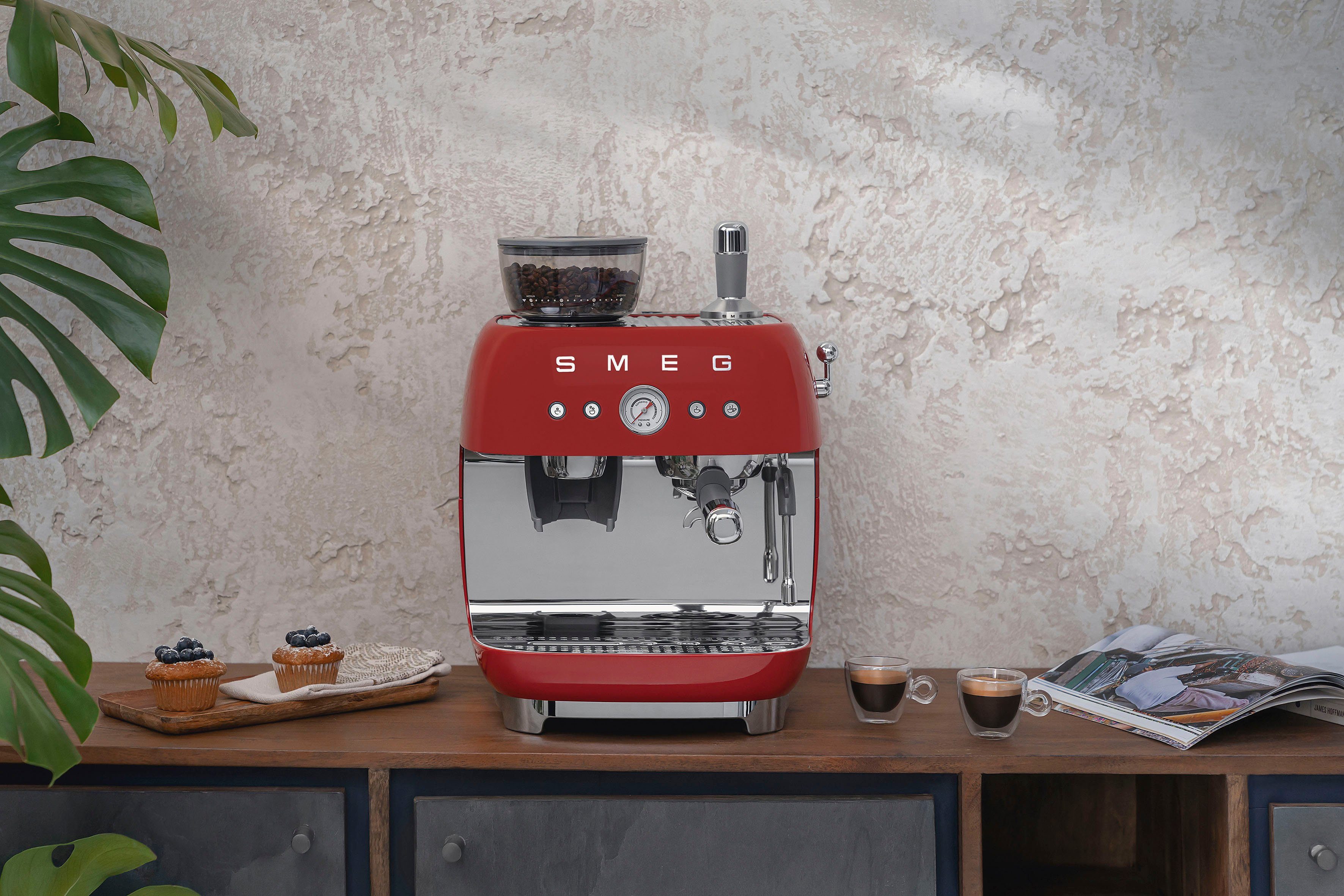 Smeg Espressomaschine EGF03RDEU, mit integrierter Kaffeemühle