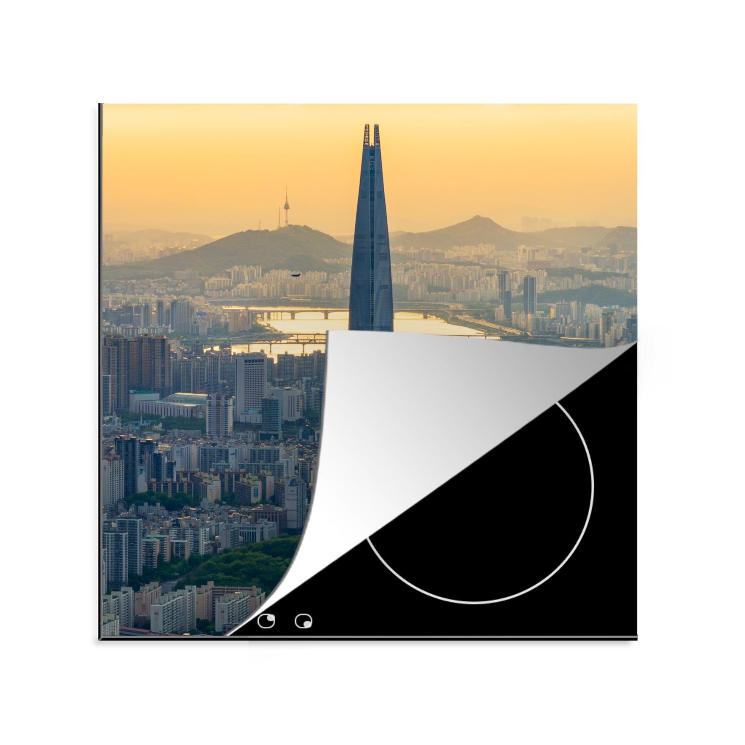 tlg), Skyline orangefarbenen 78x78 küche MuchoWow einem Vinyl, (1 für von Seoul Himmel, Ceranfeldabdeckung, Arbeitsplatte in mit Herdblende-/Abdeckplatte cm, Südkorea