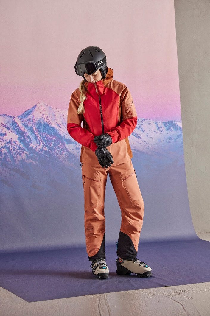 Maloja Winterjacke Winter-Skijacke EiskogelM (wasserdicht, atmungsaktiv) rot/bunt Damen