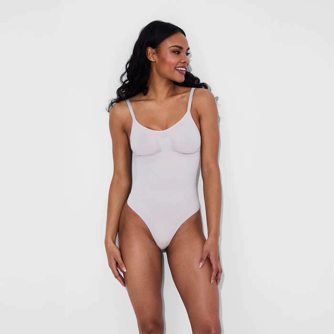 Creamy Fabrics Miederbody Bodysuit Sculpting Shapewear mit String-Light Grey-XS (1-tlg) Figurformend