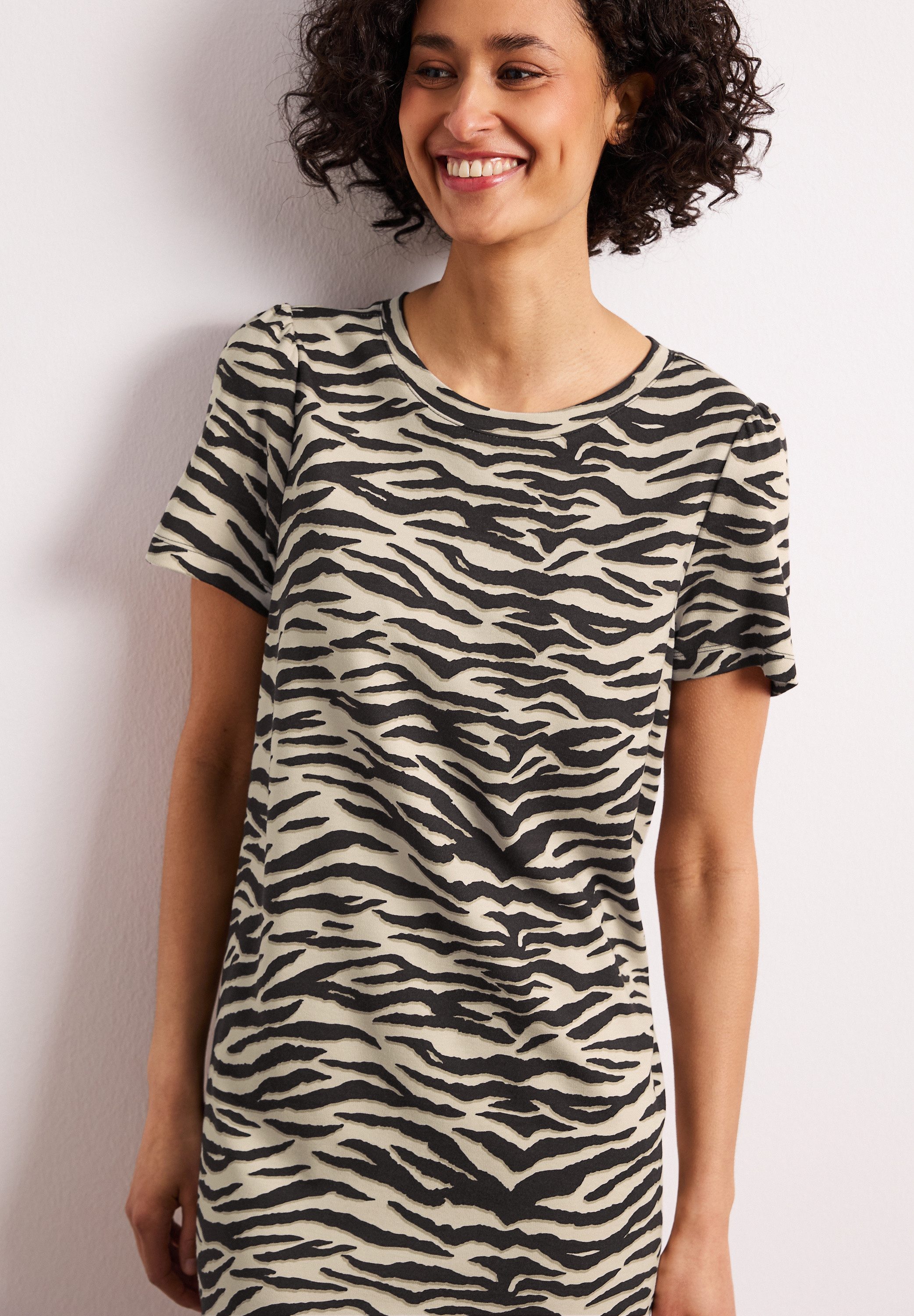 STREET ONE Shirtkleid Knielanges Sommerkleid mit Animal-Print