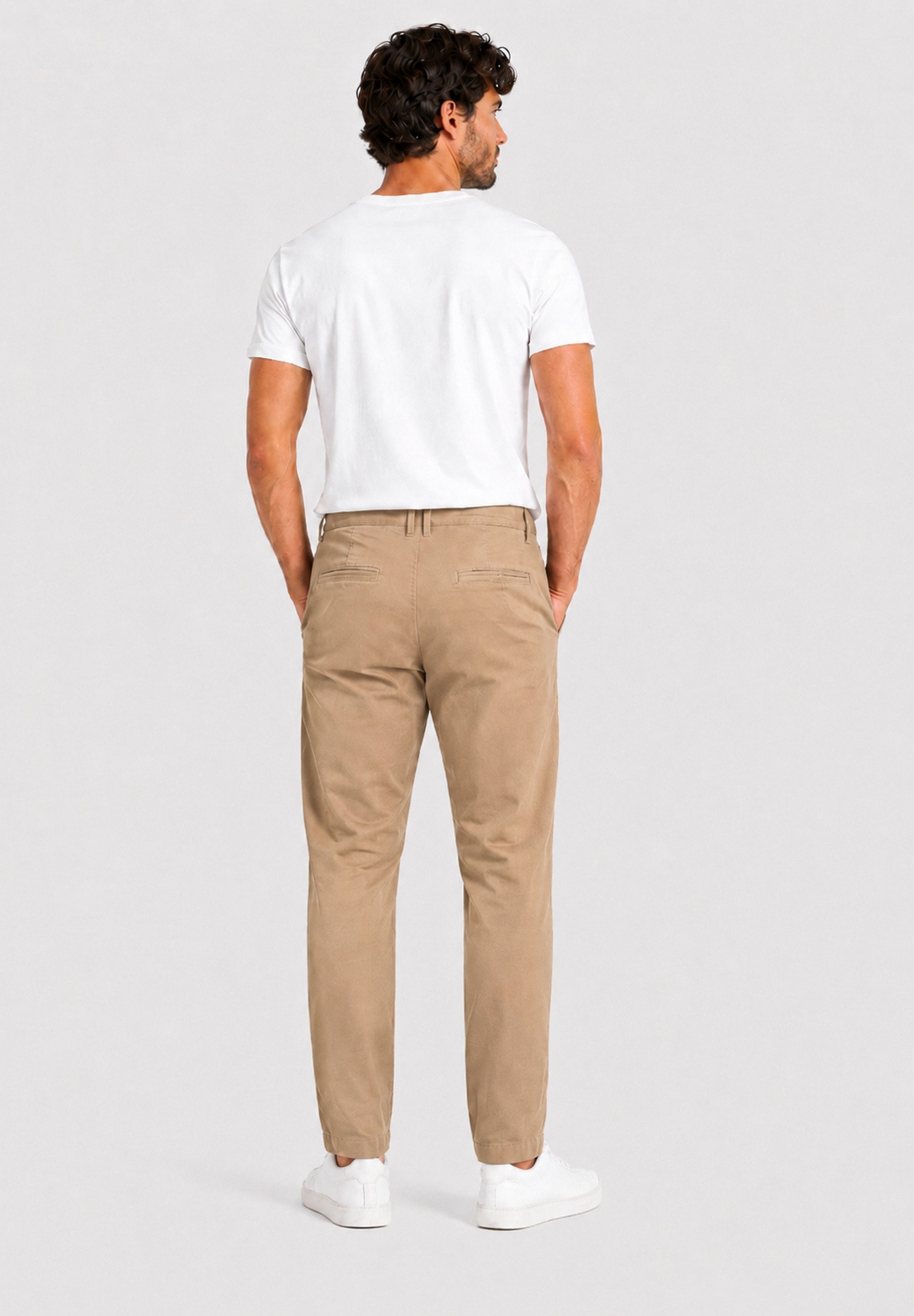 Elara Chinohose — Herren Chinohose Regular Fit – Gerade Stoffhose mit Seitentaschen – Bild 4 von 5