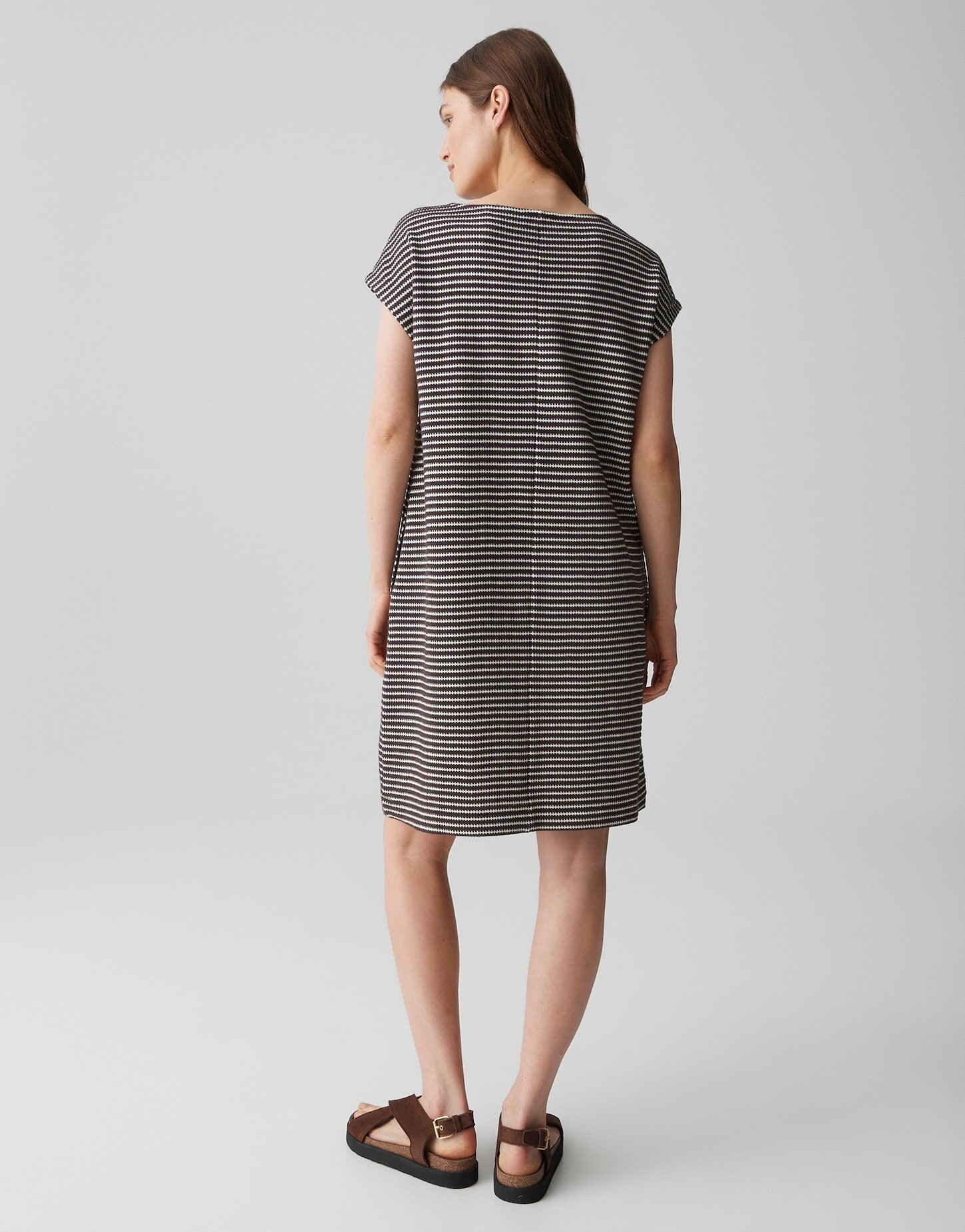 OPUS Sweatkleid Warua aus weichem Strick mit fließendem Fall Mit Eingrifftaschen für praktische Alltagslooks