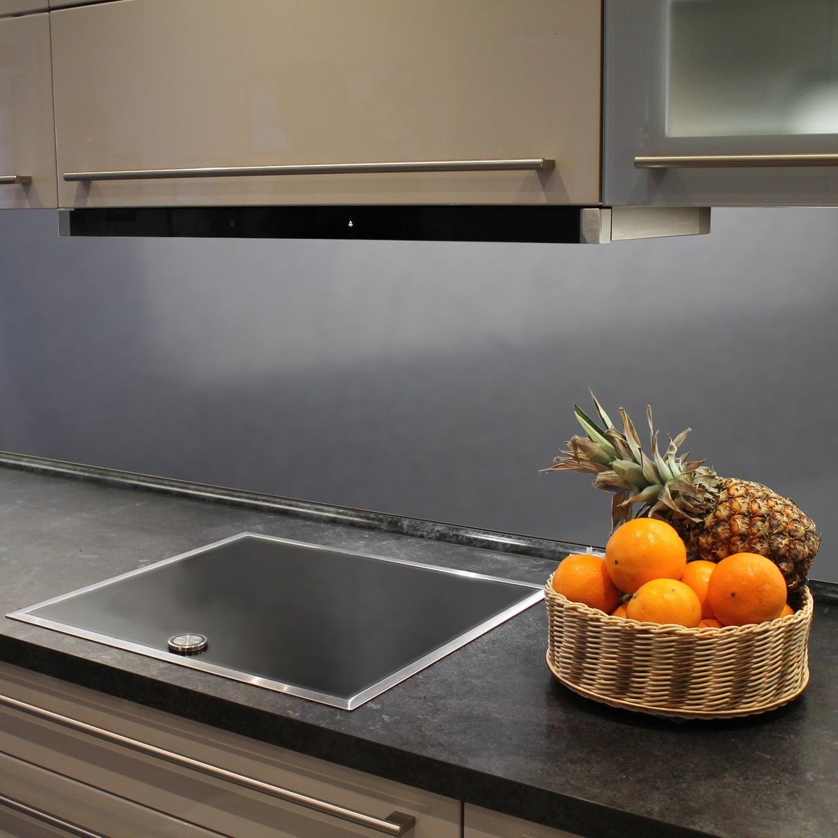 AYLO Küchenrückwand, (inklusive Montagekleber), Einfache Bearbeitung und schnelle Montage vor Ort