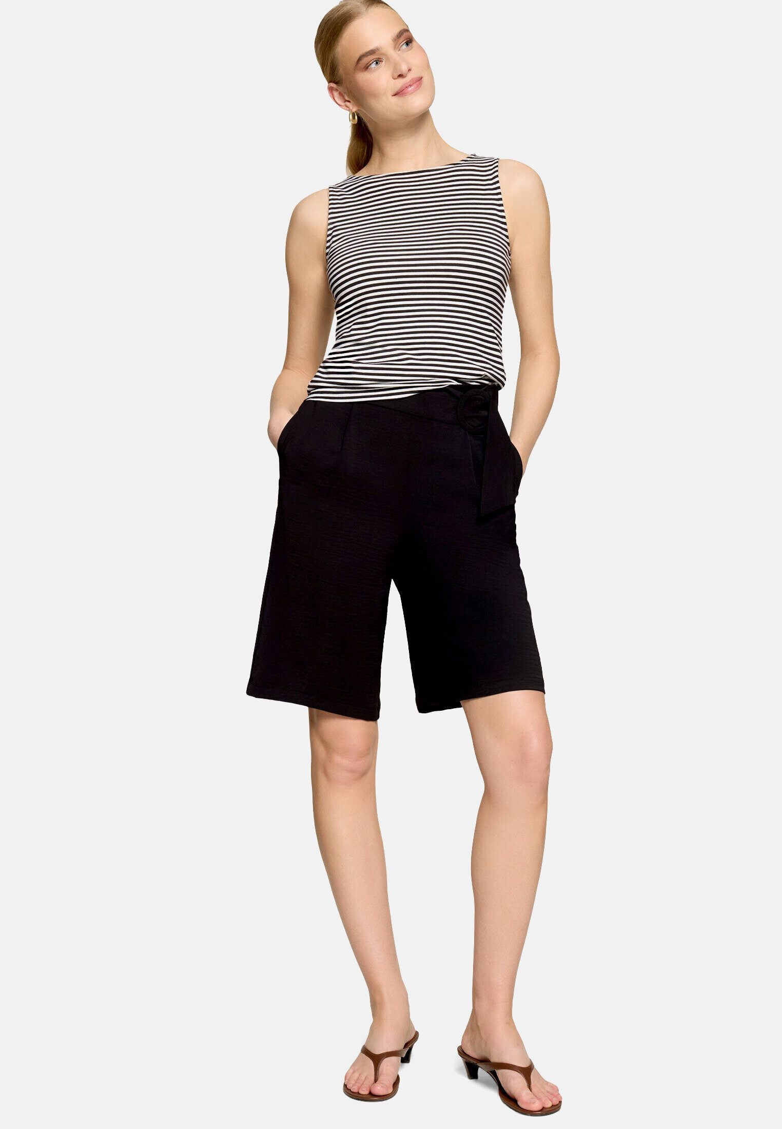 Zero Shorts Damen mit weitem Bein Plain/ ohne Details
