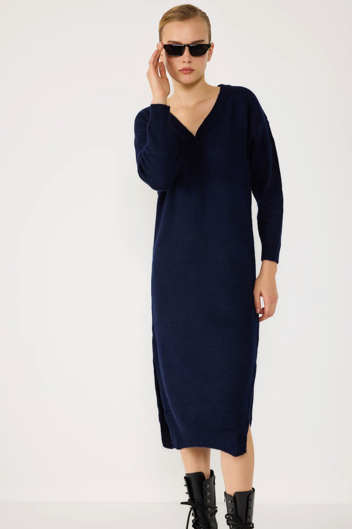 Midikleid Langärmeliges Strickkleid in Midi-Länge