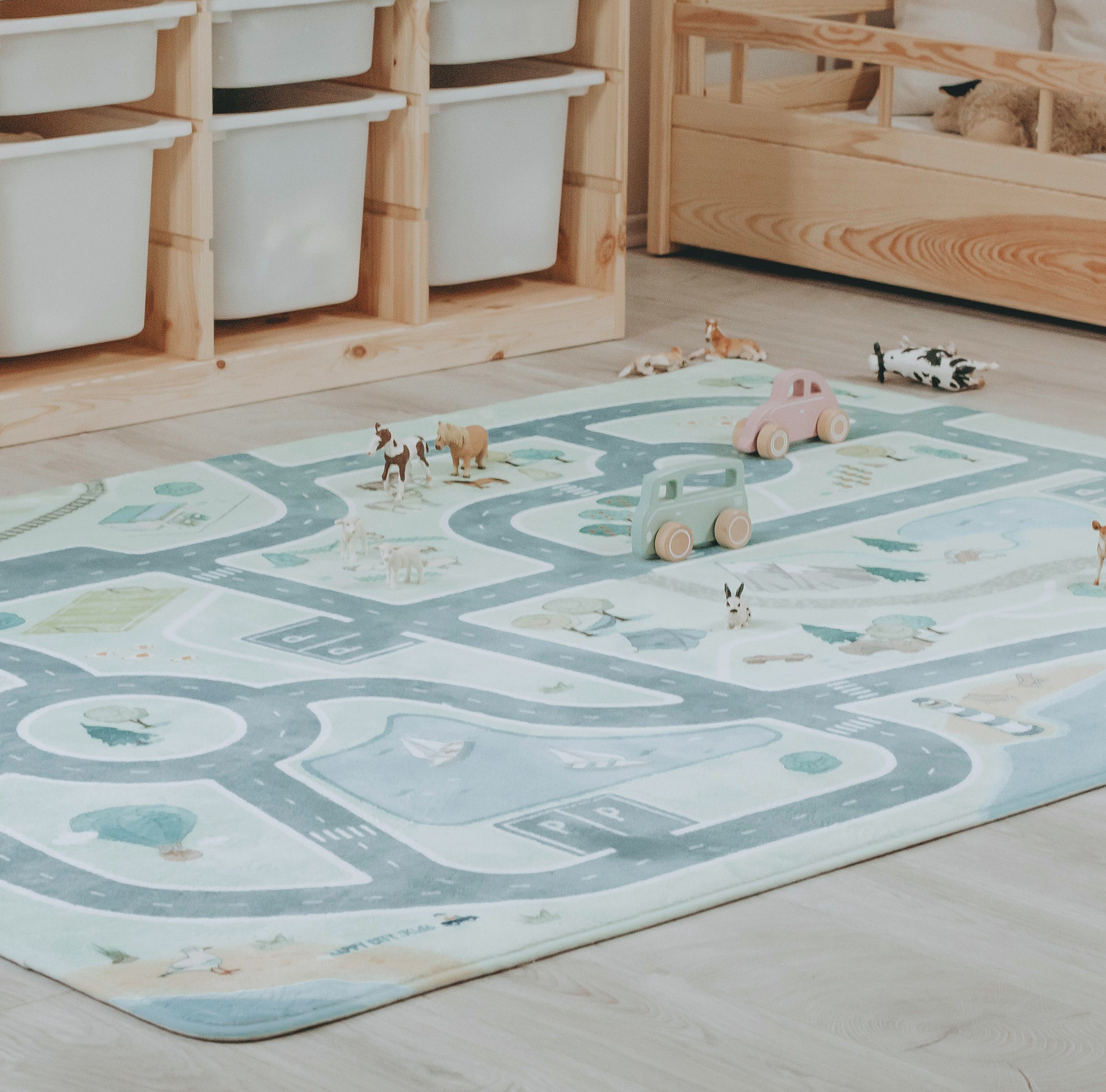 HappyCITYKids Kinderteppich Design LANDLEBEN -Straßen-Spielteppich-Spielmatte -samtweich, Höhe: 100 mm, Stadt-Design