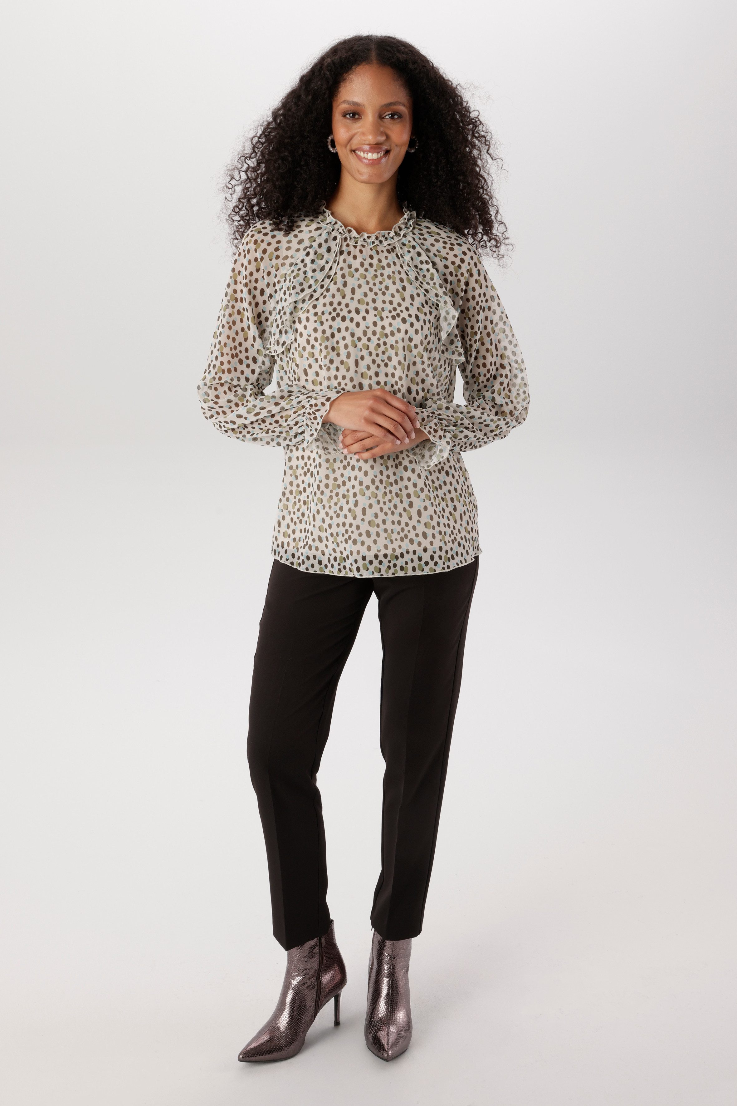 Aniston SELECTED Chiffonbluse (2-tlg) dezent transparent und mit Unterziehtop - NEUE KOLLEKTION – Bild 4 von 5