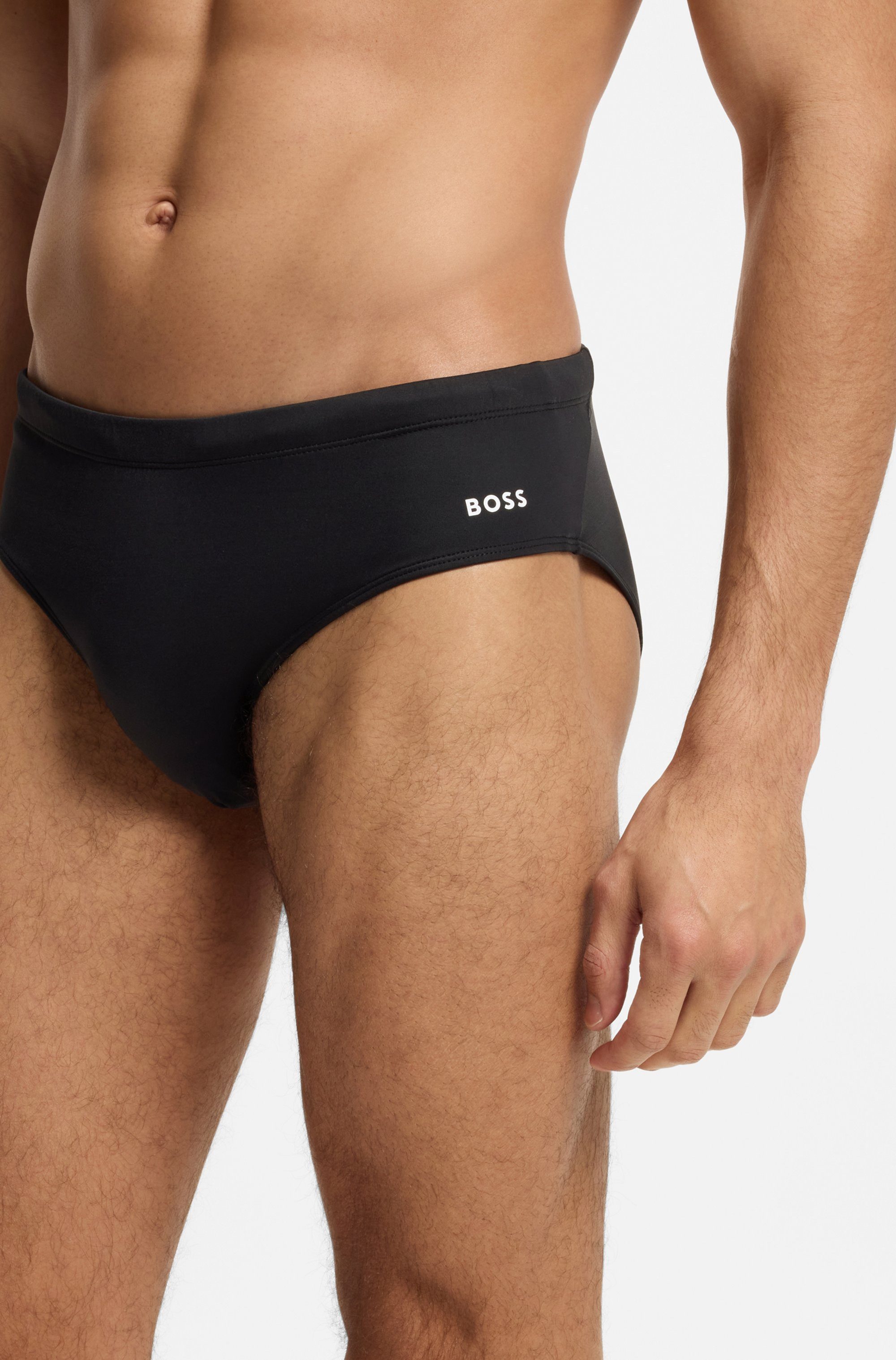 BOSS Badehose Brief John mit kontrastfarbenem BOSS Logo-Schriftzug