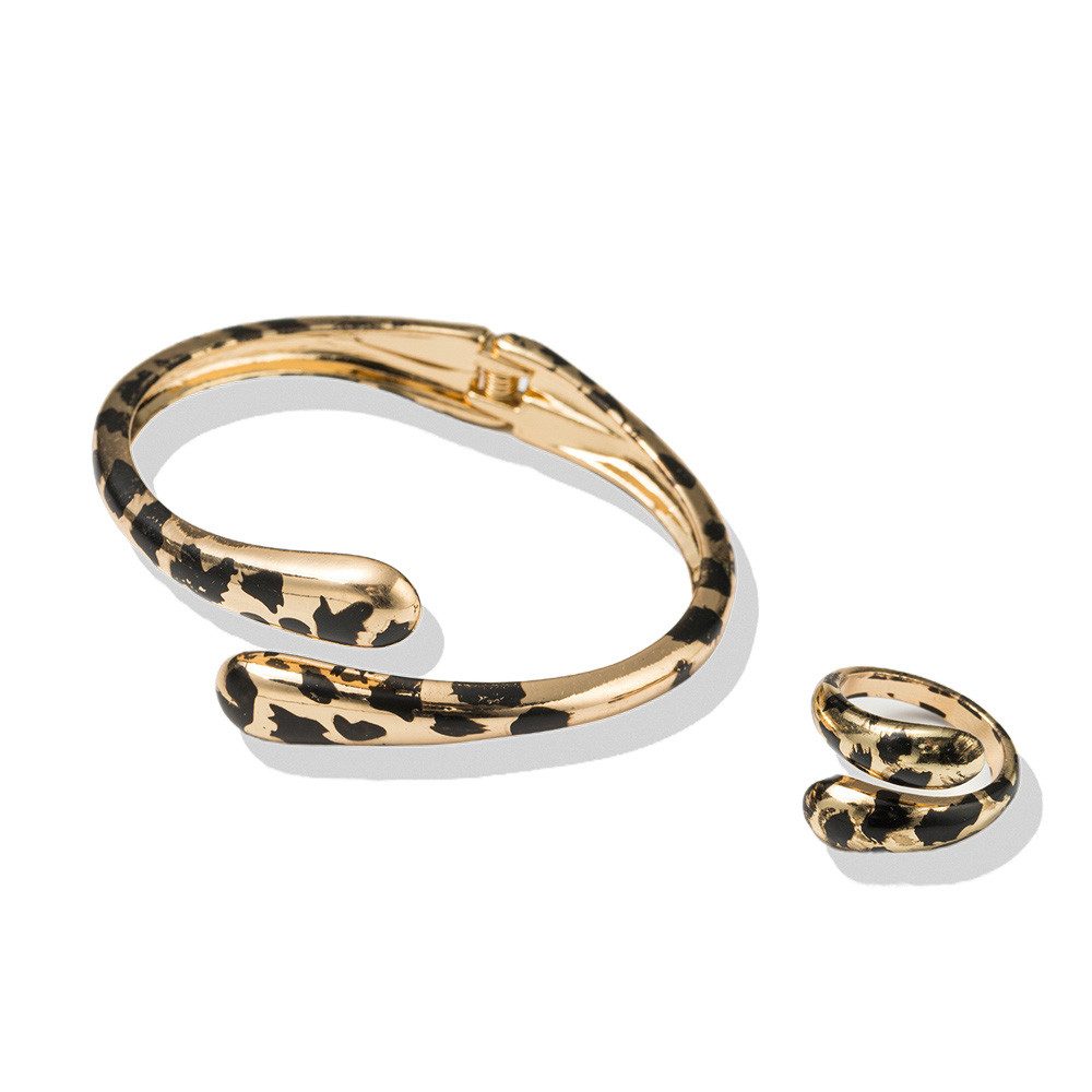Firetti Schmuckset Multipack Schmuck Geschenk Kupfer Ring Armreif Animalprint (Set, 2-tlg), Made in Germany