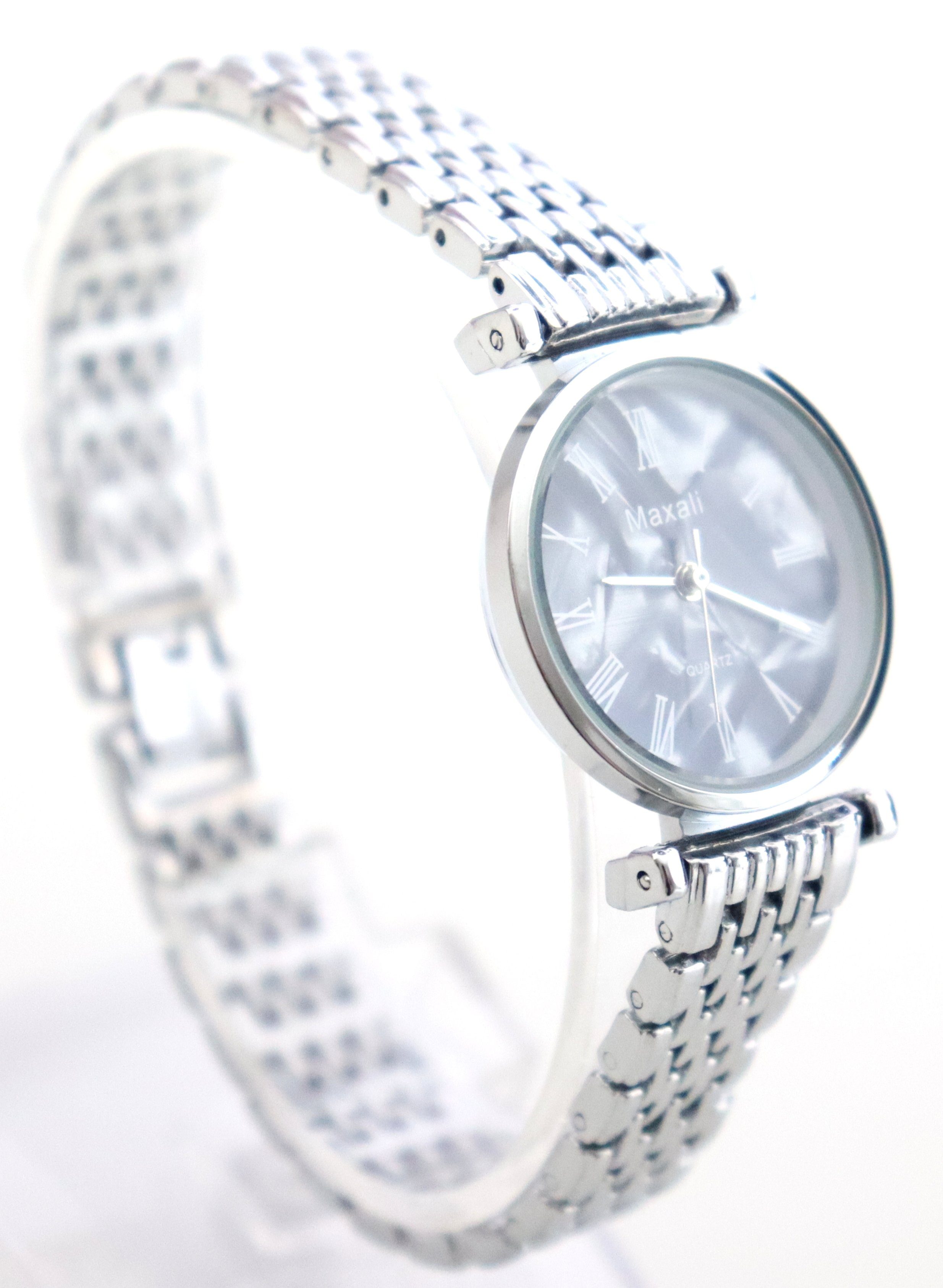 Rötting Design Quarzuhr Rötting Design Damenuhr Quarz aus der Collection Maxali - Perlmutt farbenes Ziffernblatt silberfarbenes Armband Handgelenkumfang 16 bis 20 cm wählbar