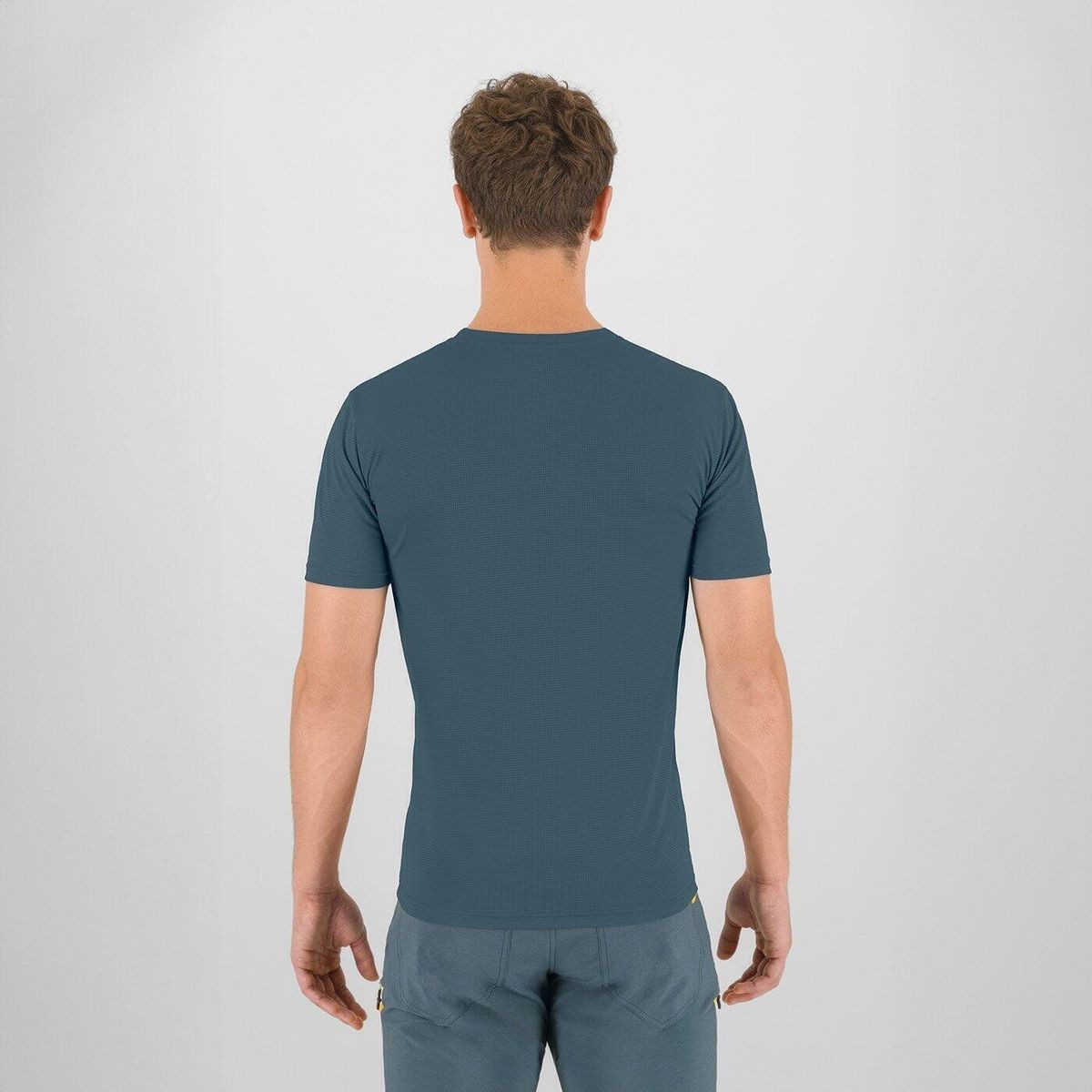 Karpos Kurzarmshirt Loma EVO T-shirt Komfortables Herren-T-Shirt mit lebendiger Farbpalette und Polygiene®