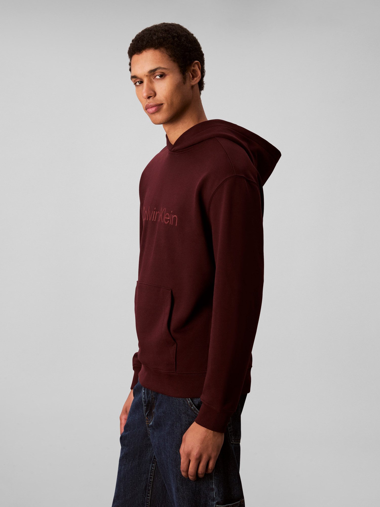 Calvin Klein Kapuzensweatshirt LS EU STANDARD LOGO 350TERRY PO Mit Rundhalsausschnitt, regular fit