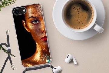 MuchoWow Handyhülle Make-up - Gold - Frau - Luxus - Glitzer - Kunst, Handyhülle Telefonhülle Apple iPhone SE (2020)