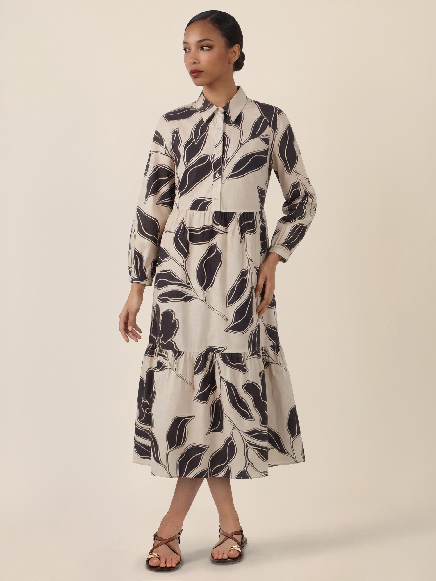 Apart Midikleid mit grafischem Print und Volants günstig online kaufen