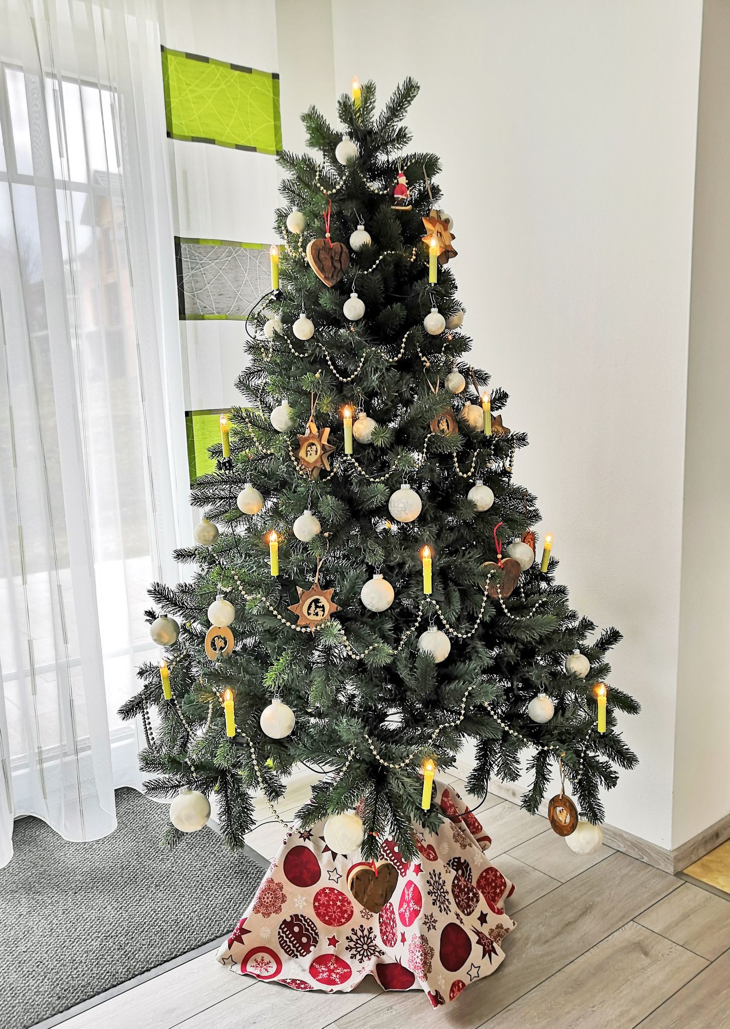 JACK Christbaumschmuck JACK by Inge 60x Glas Christbaumkugeln 4 5 6 7 cm Eislack Weiß + Haken, echt Glas, teilweise Handarbeit, inkl. Aufbewahrungsbox + Haken