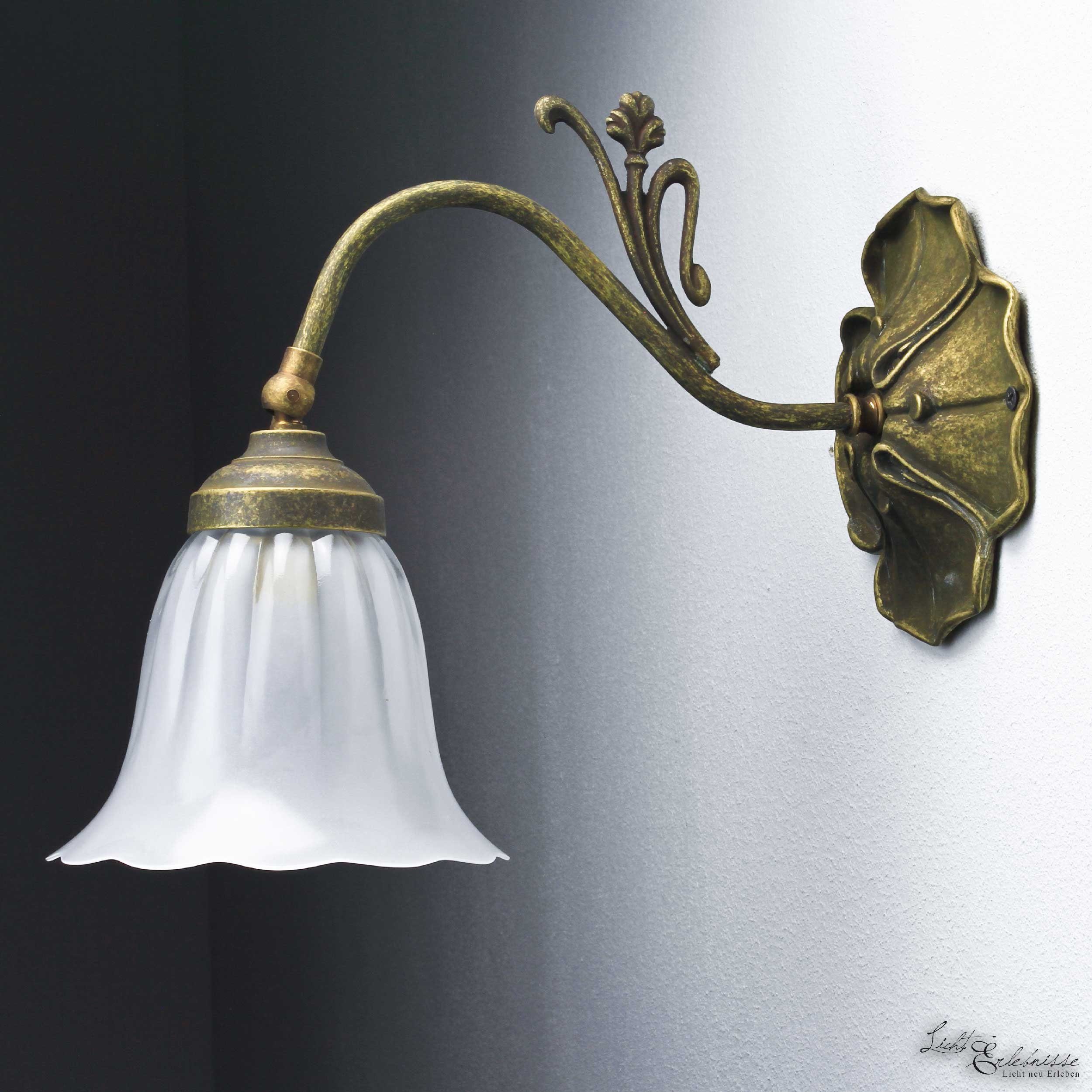 Licht-Erlebnisse MUGHETTO, Wandleuchte E14 Wohnzimmer Wandlampe Leuchtmittel, Rustikal Echt-Messing Flur Bronze ohne