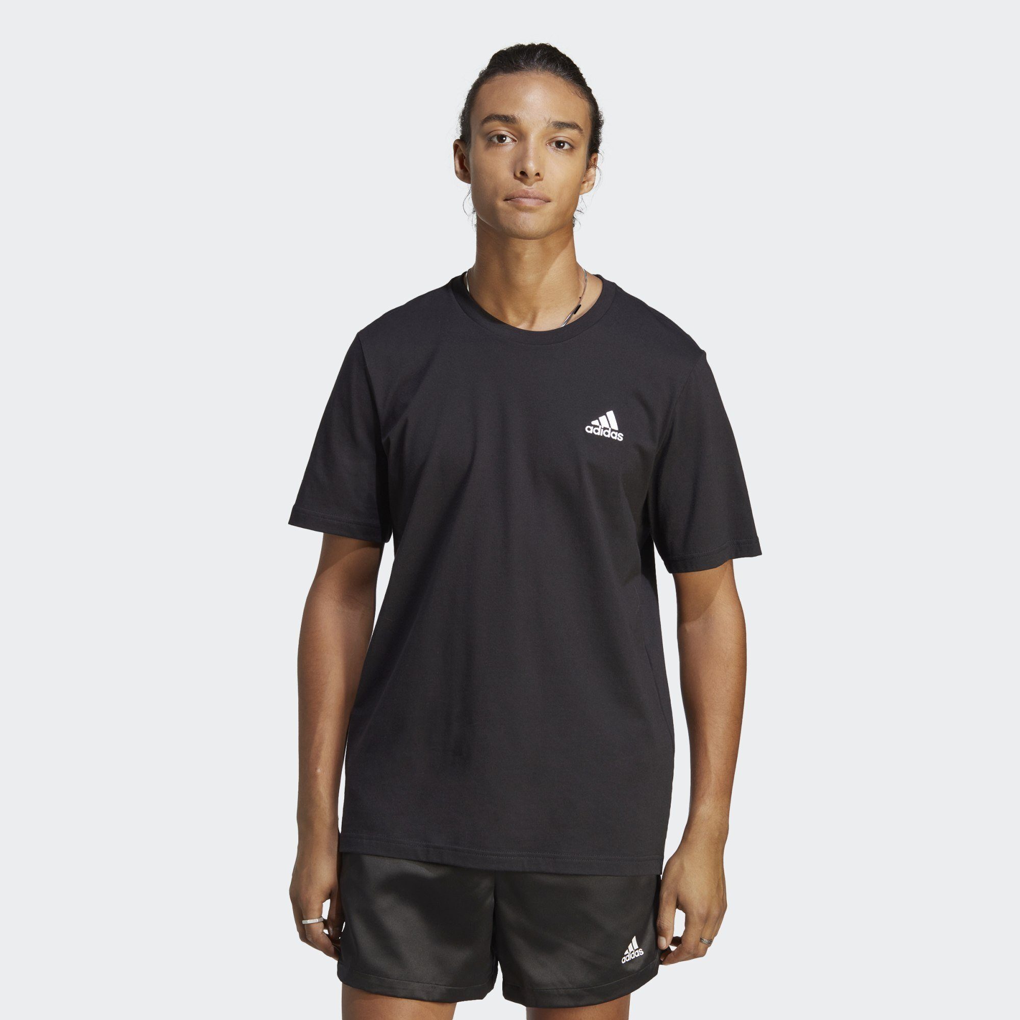 adidas Sportswear T-Shirt