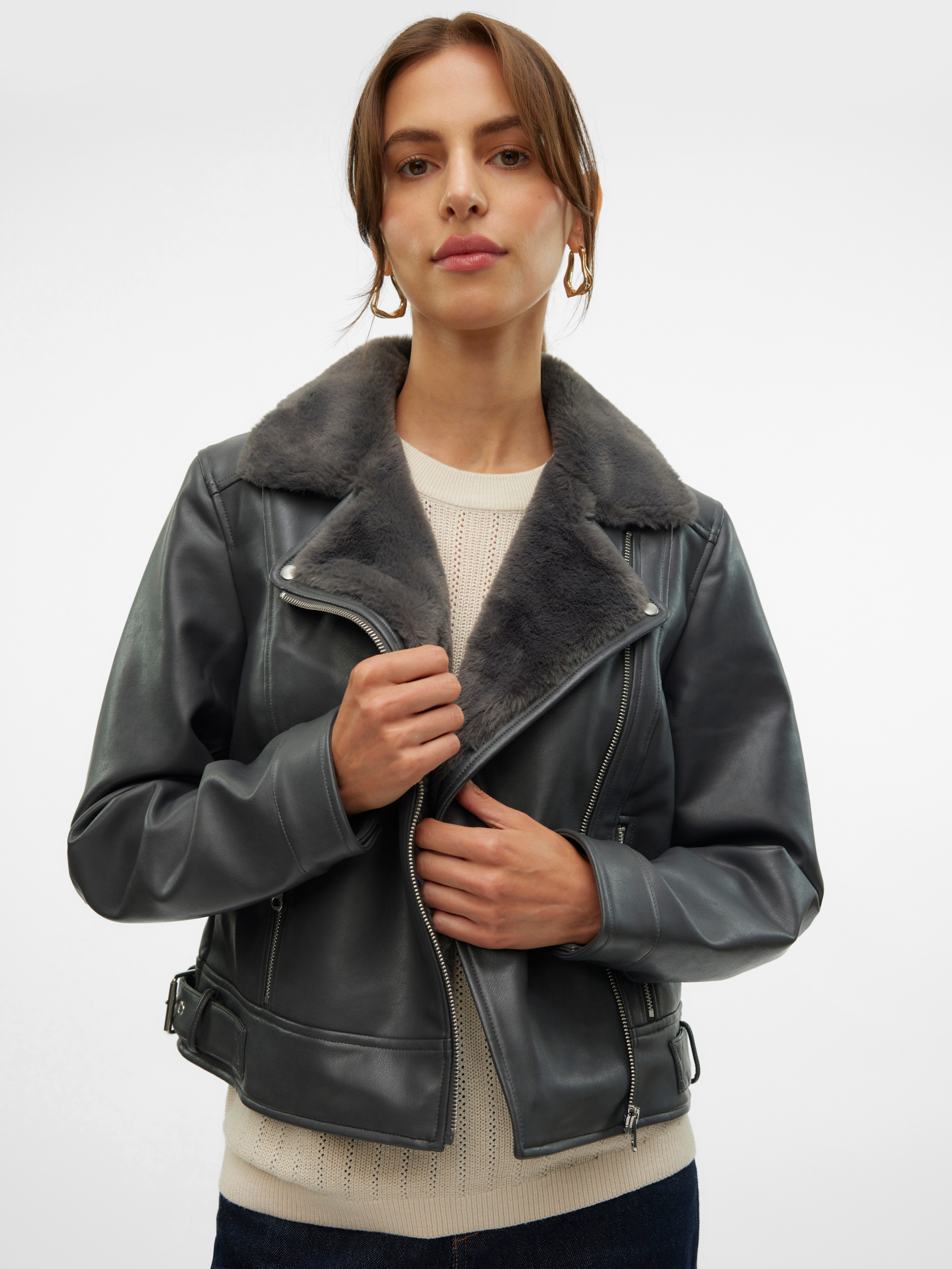 Vero Moda Lederimitatjacke VMHAILEY SHORT COATED günstig online kaufen