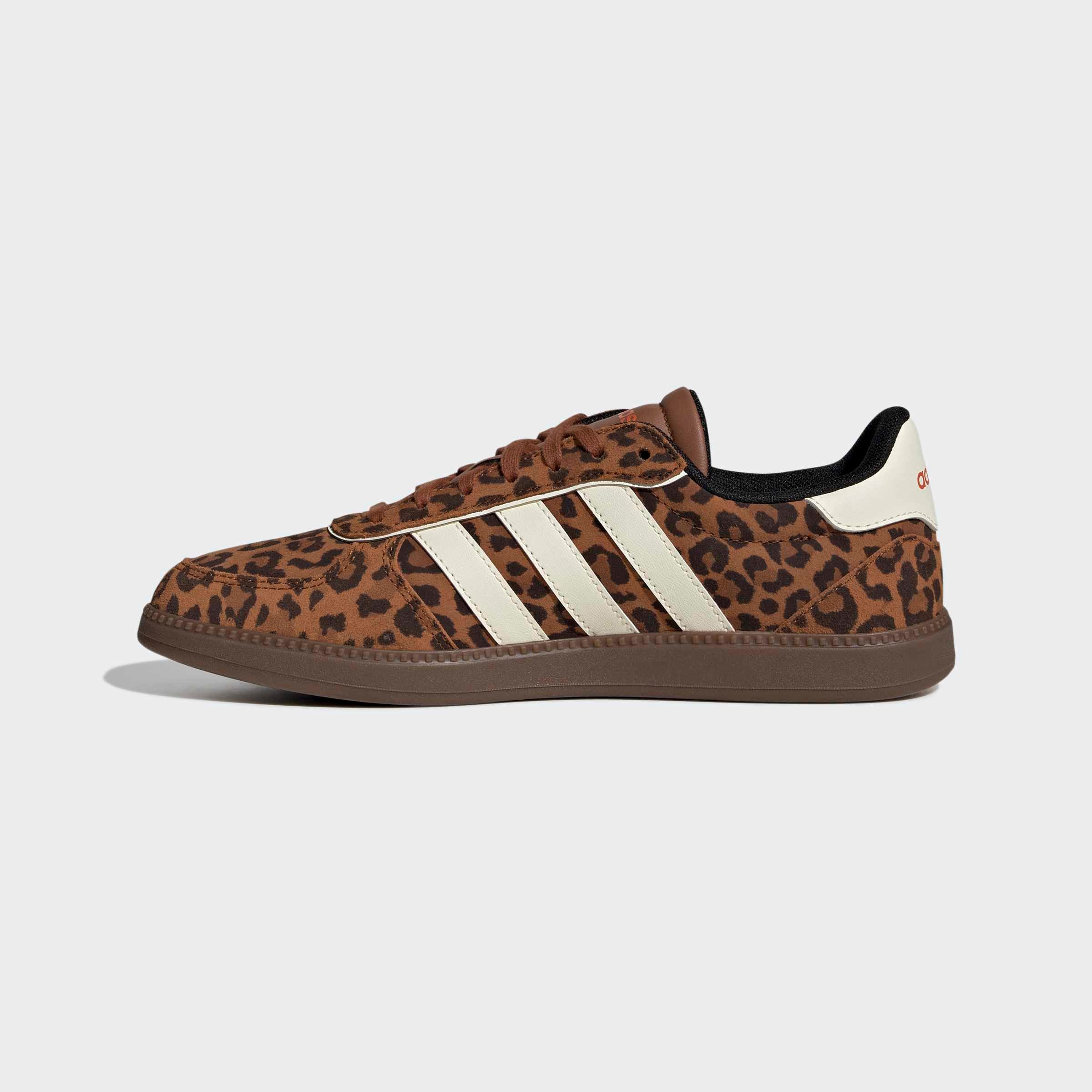 adidas Sportswear BREAKNET SLEEK Sneaker (mit Leo Print) inspiriert vom Design des adidas handball spezial – Bild 3 von 5