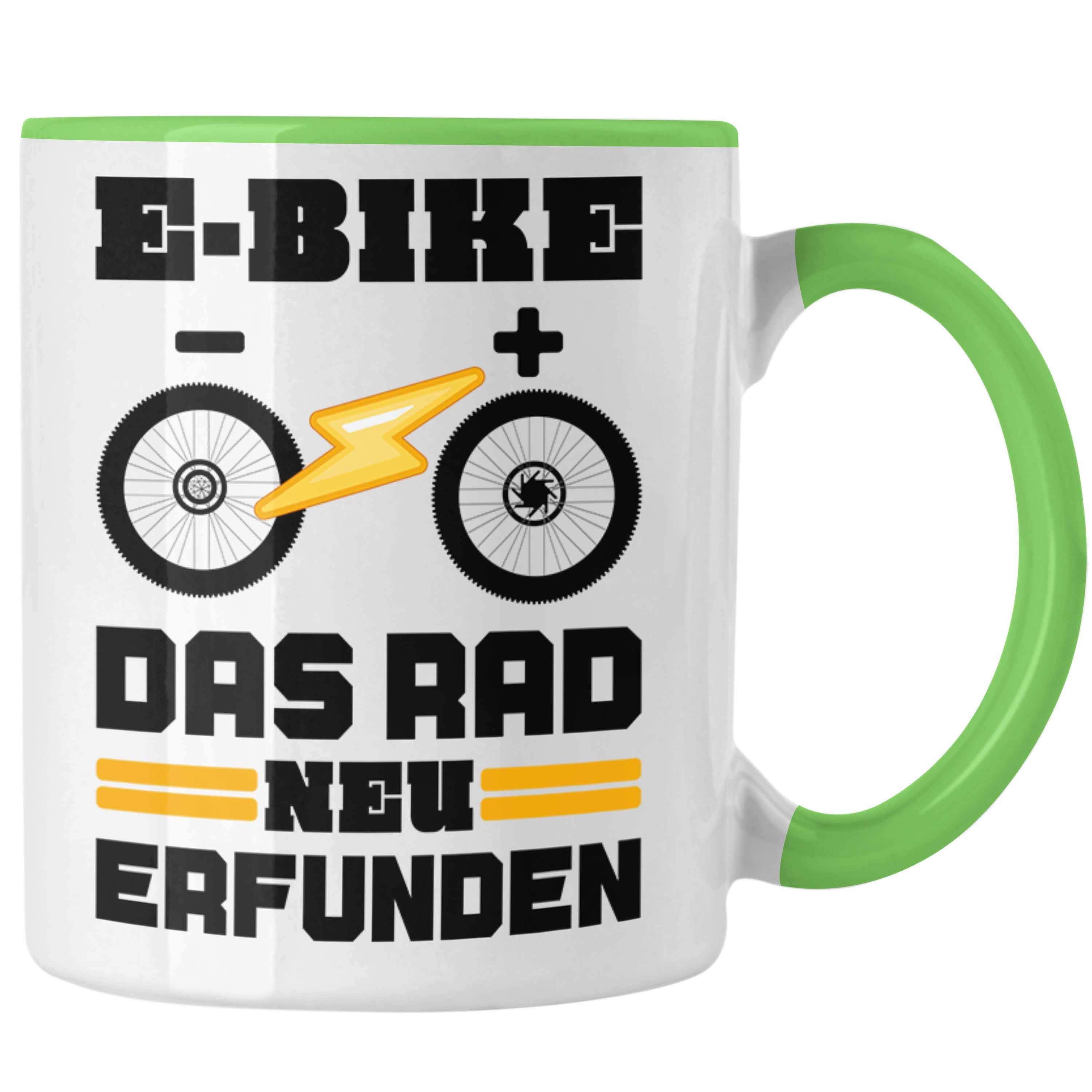 Trendation Tasse Trendation - Elektrofahrrad E-Bike Tasse mit Spruch Geschenk Ebike Lustige Geschenke Kaffeetasse Rentner Sprüche Grün