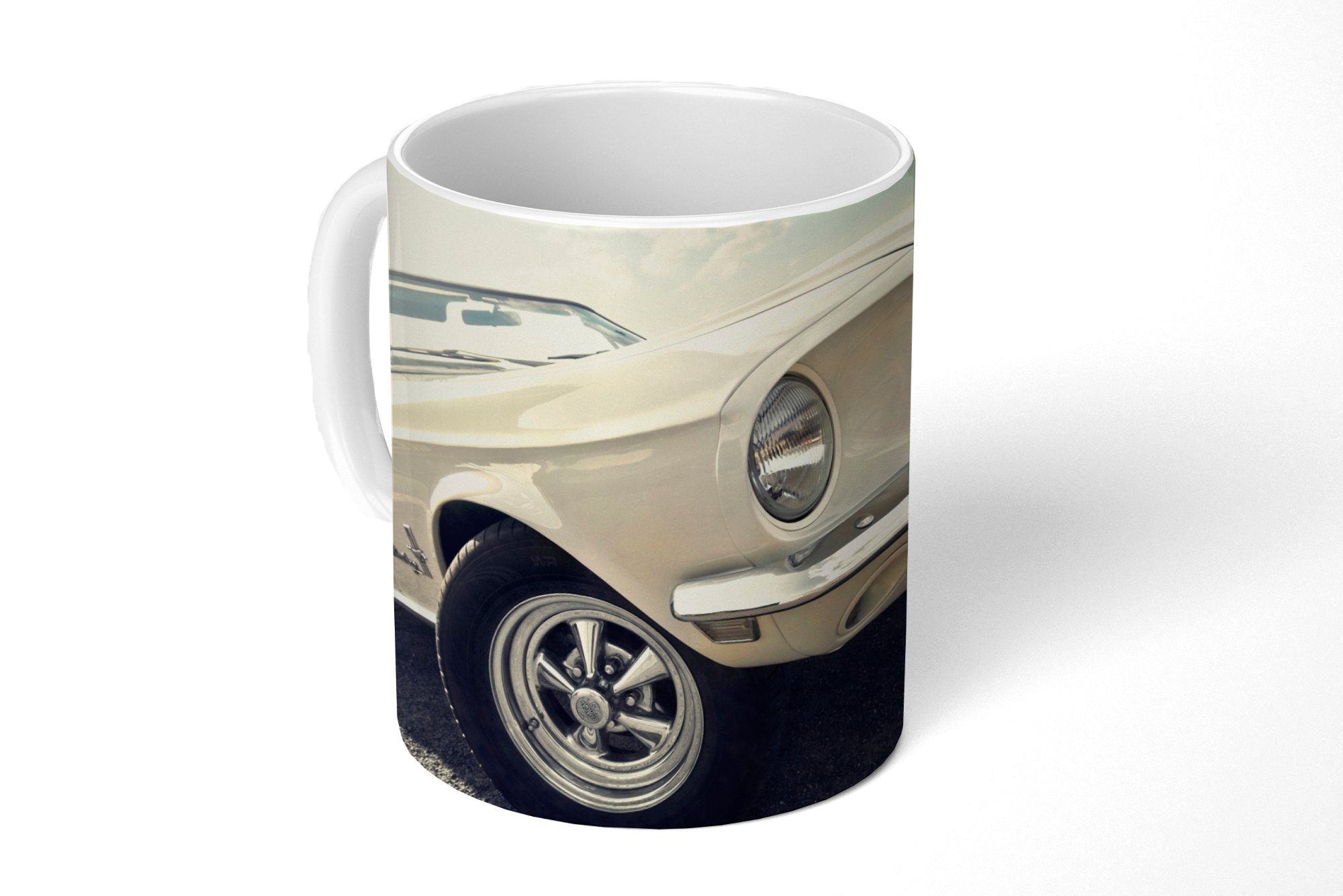 MuchoWow Tasse Mustang in einem Parkhaus, Keramik, Becher, Teetasse, weißer Teetasse, Kaffeetassen, Ford Ein Geschenk