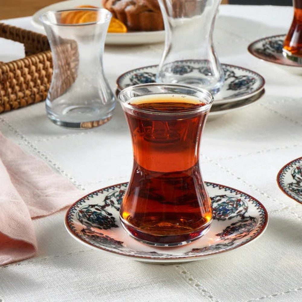 Karaca Teeservice Karaca Nakkas Türkisches Teeset 12-teilig, Bone China, 6 Pers.