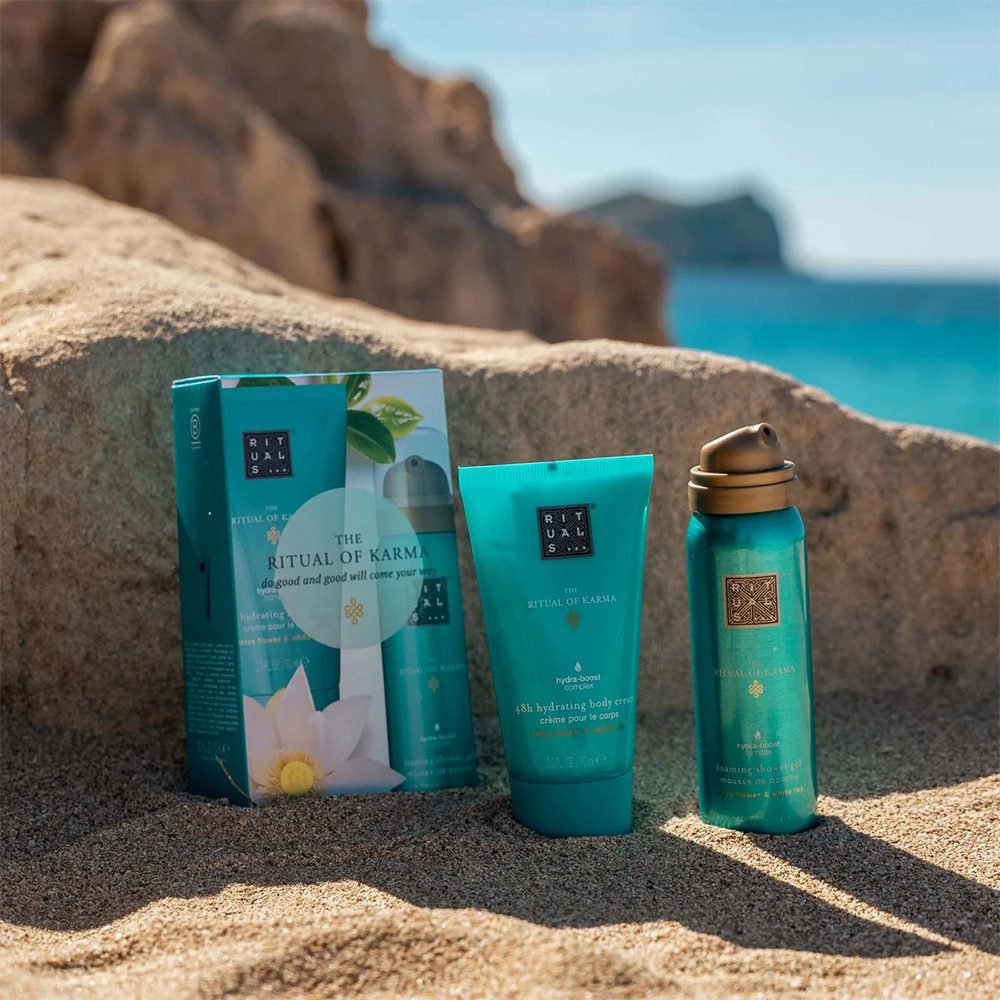 Rituals Pflege-Geschenkset The Ritual of Karma Mini Body Care Set – Duschschaum & Körpercreme, Duschschaum & Körpercreme mit weißem Tee & Lotus-Duft