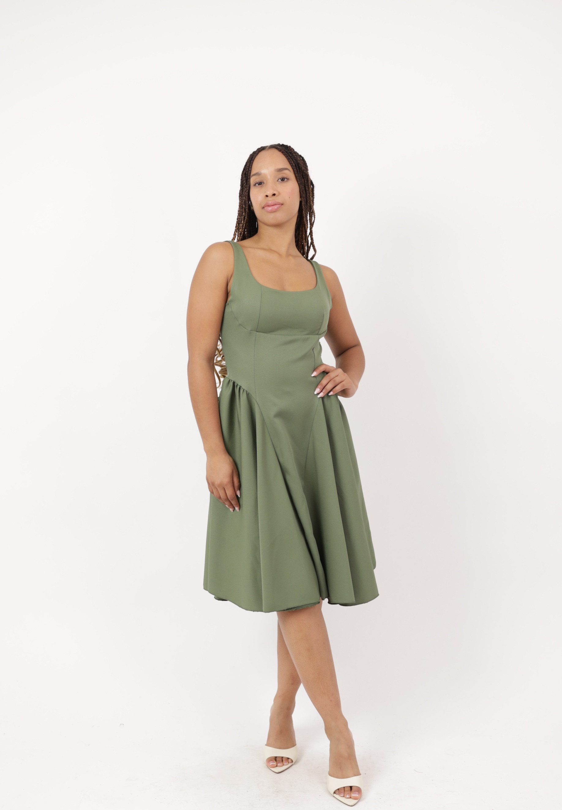 Elara Midikleid Midikleid