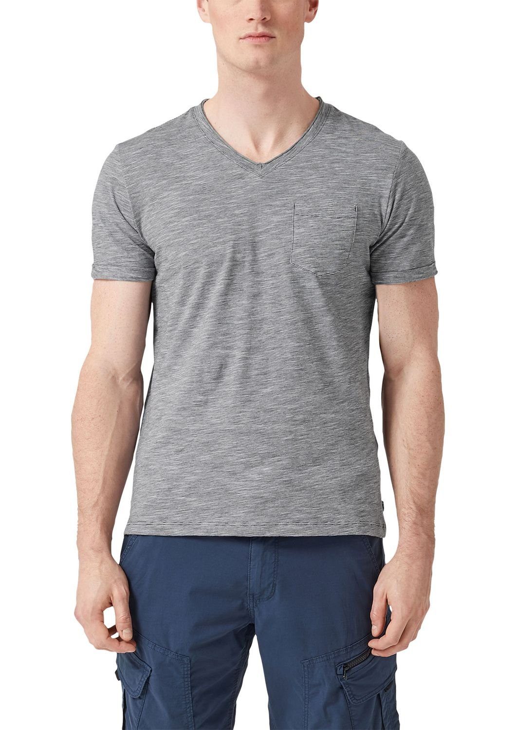 s.Oliver T-Shirt (1-tlg) mit V-Neck, fein gestreift, Ärmel mit Umschlag schwarz fein gestreift