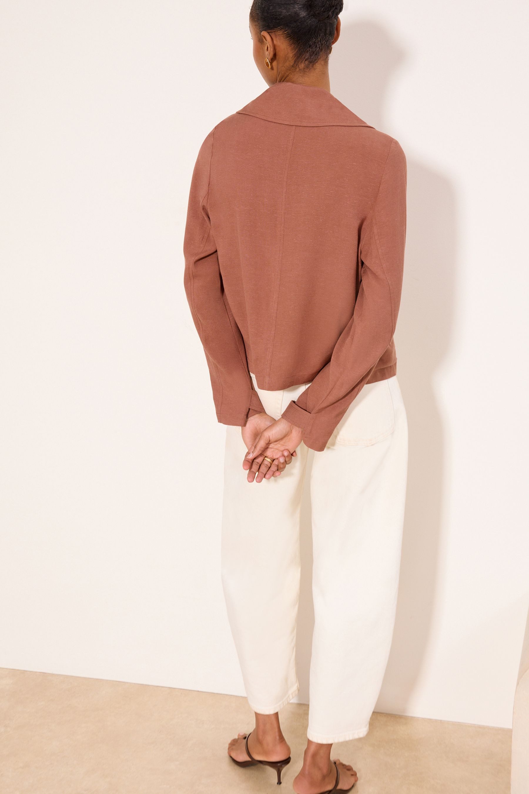 LIPSY Jackenblazer Lipsy Kurzer Trenchcoat, Regular (1-tlg)