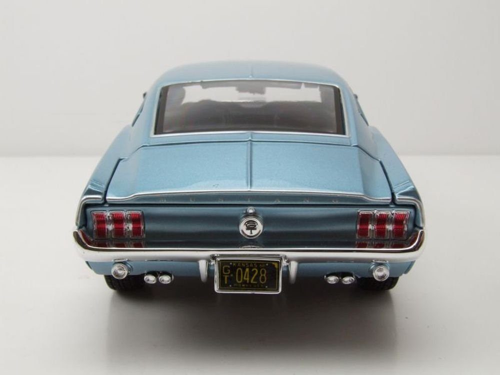 Maisto® Modellauto Ford Mustang GT Cobra Jet Fastback 1968 blau metallic, Maßstab 1:18