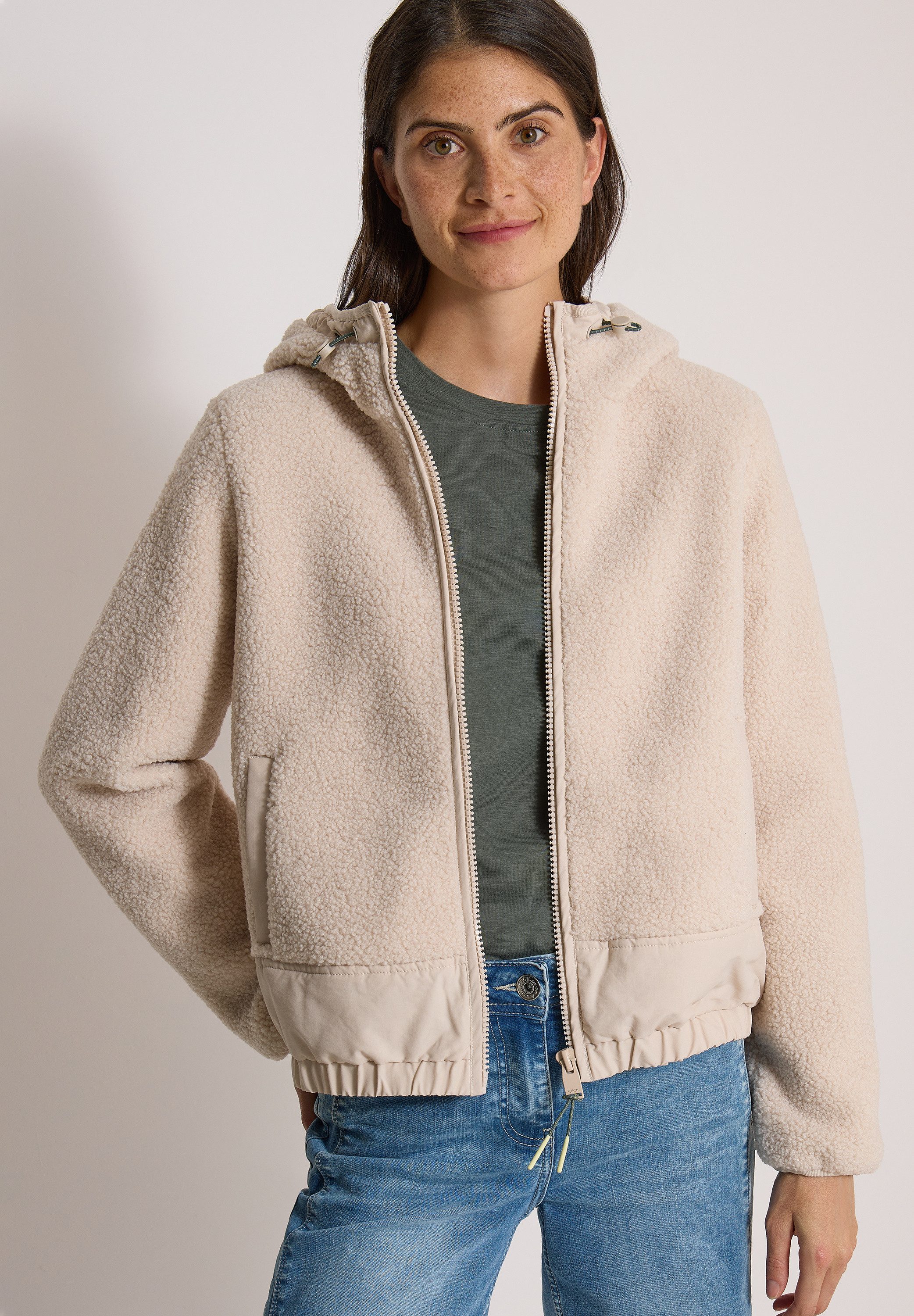 CECIL Fellimitatjacke mit Softshell-Details und Kapuze