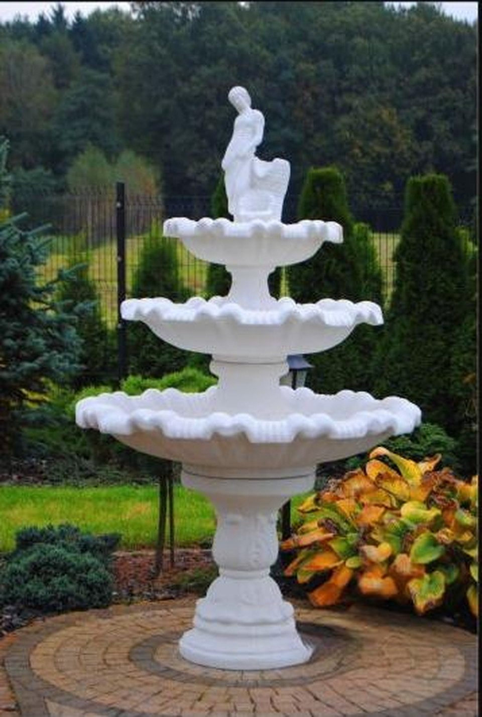 JVmoebel Gartenbrunnen Springbrunnen Garten Teich Brunnen Steinbrunnen Gartenbrunnen Fontaine, Made in Europa