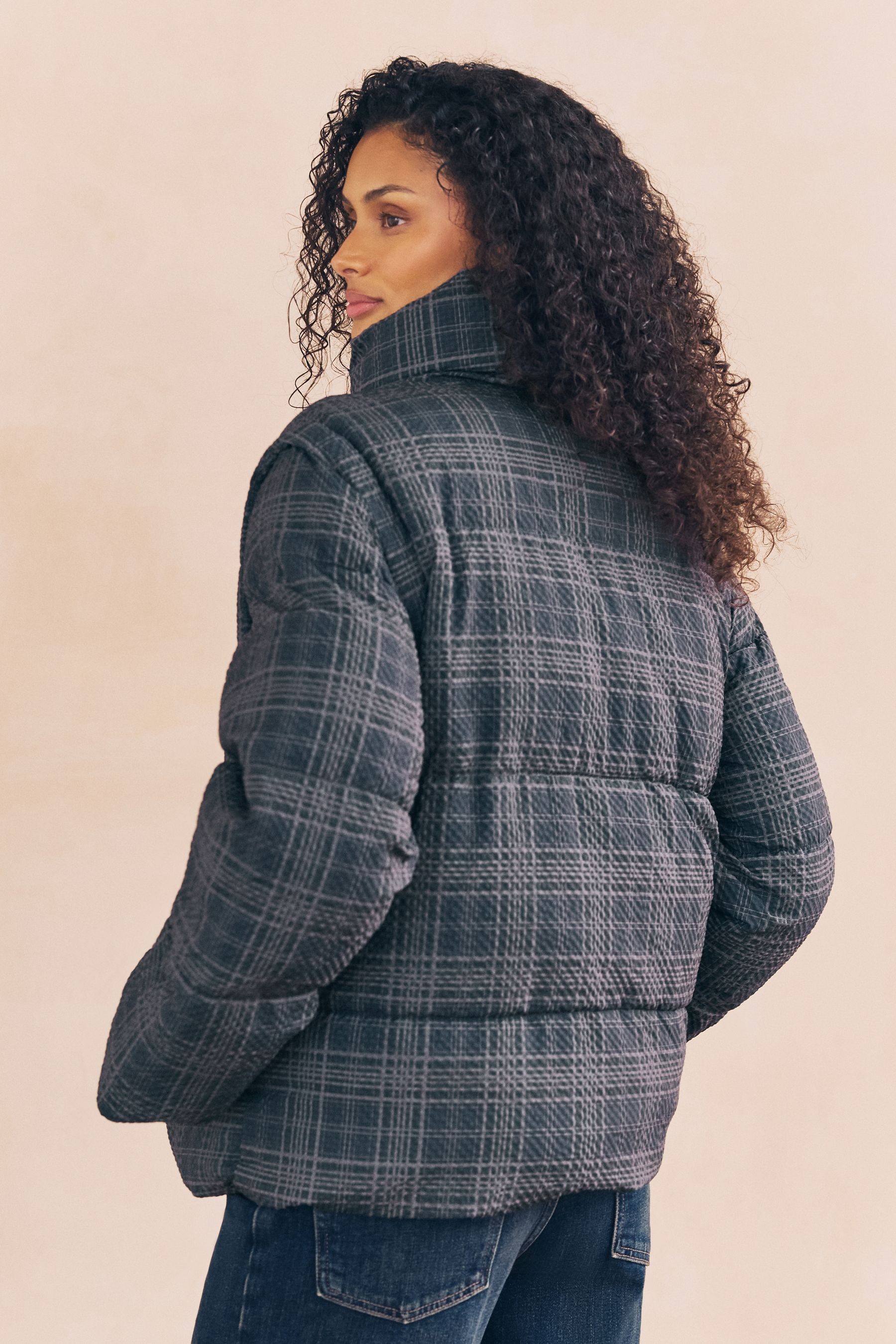 Next Steppmantel Kurzer Steppmantel mit abnehmbaren günstig online kaufen