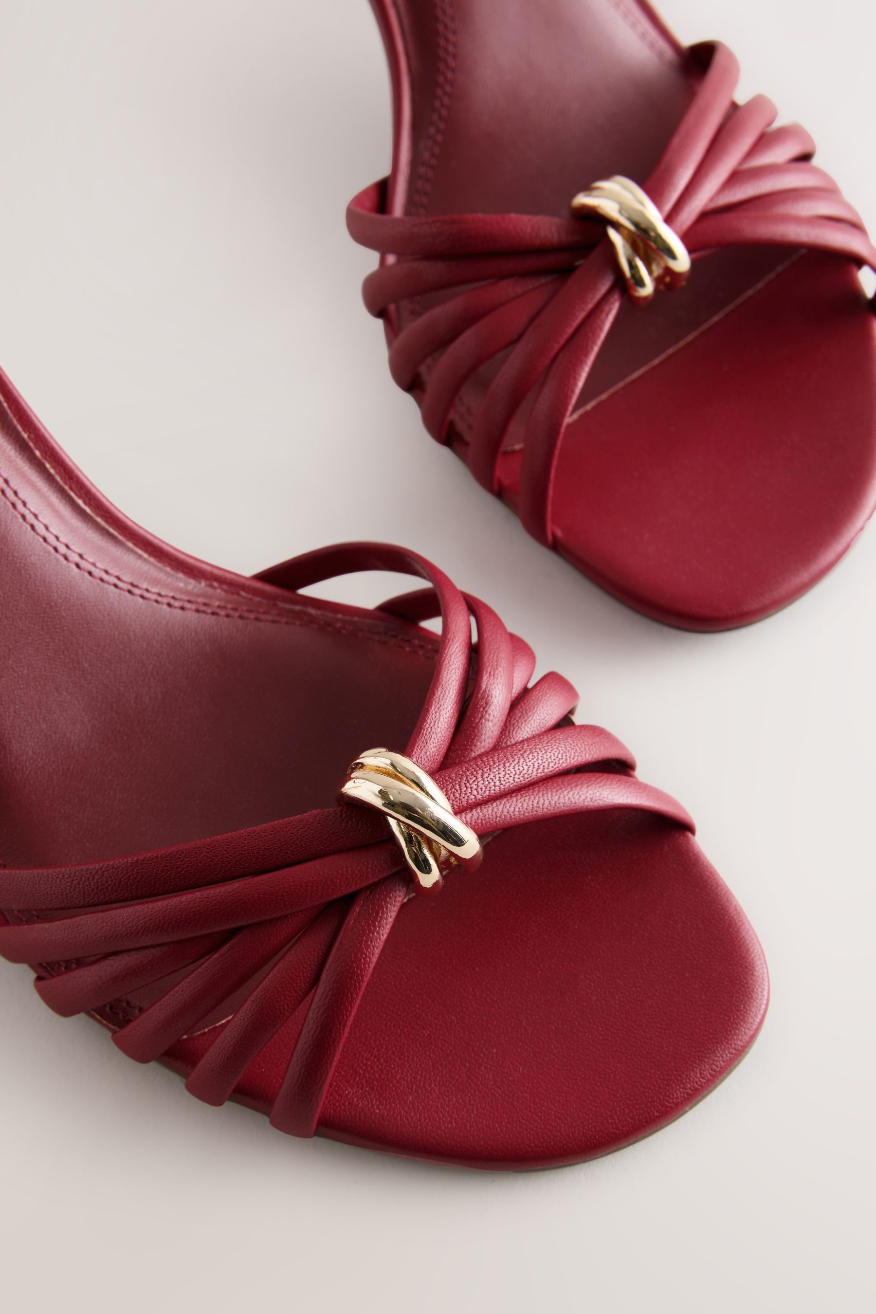 Next Forever Comfort® Sandaletten mit Metallbesatz Sandalette (1-tlg)