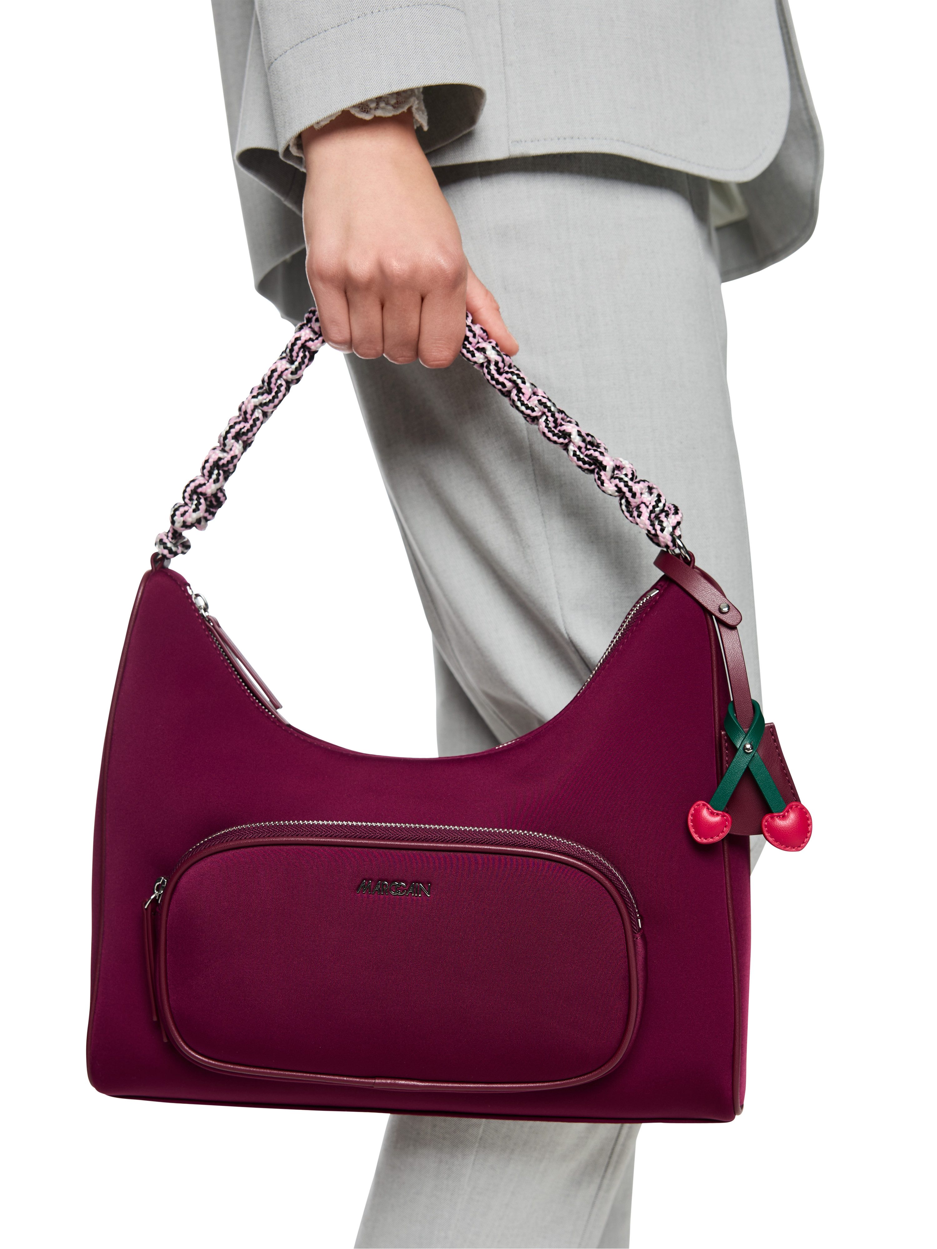 Marc Cain Hobo Sports Mon Cherry (Set, Mit Anhänger), Hobo-Bag, Schultertasche mit sportivem Kordel Tragegriff