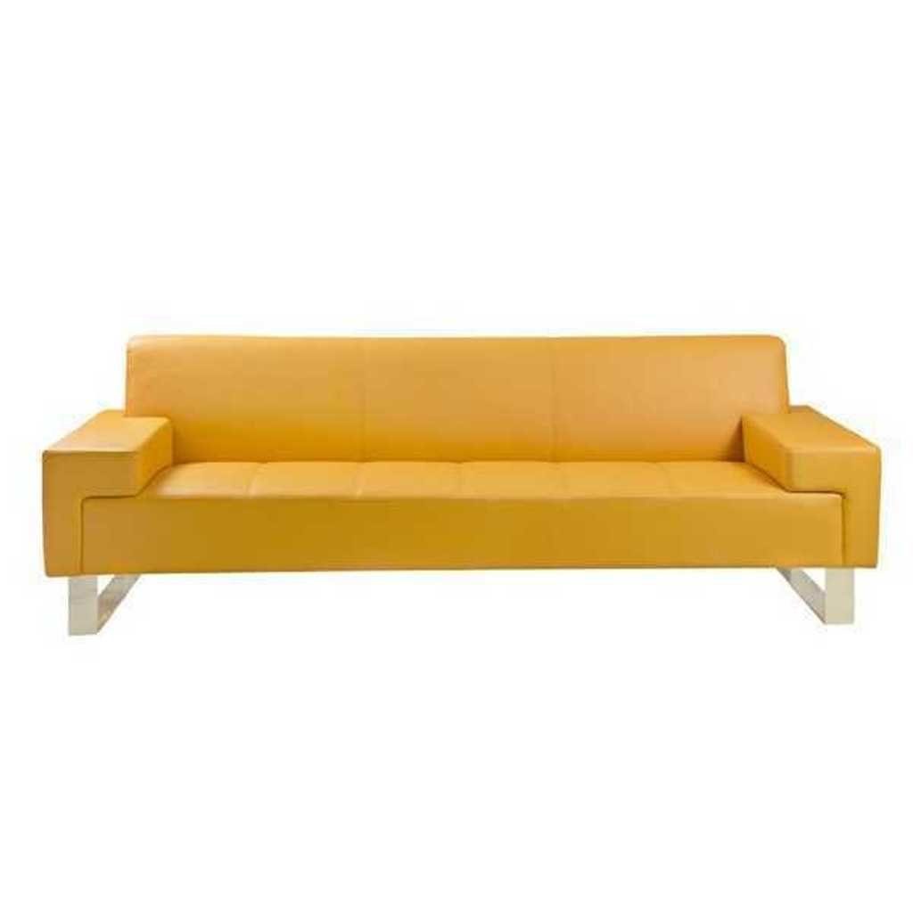 in JVmoebel Couch 1 Polster Zweisitzer Made 2-Sitzer Wohnzimmer Teile, Stilvoller, 2-Sitzer Europa Gelbes Sofa