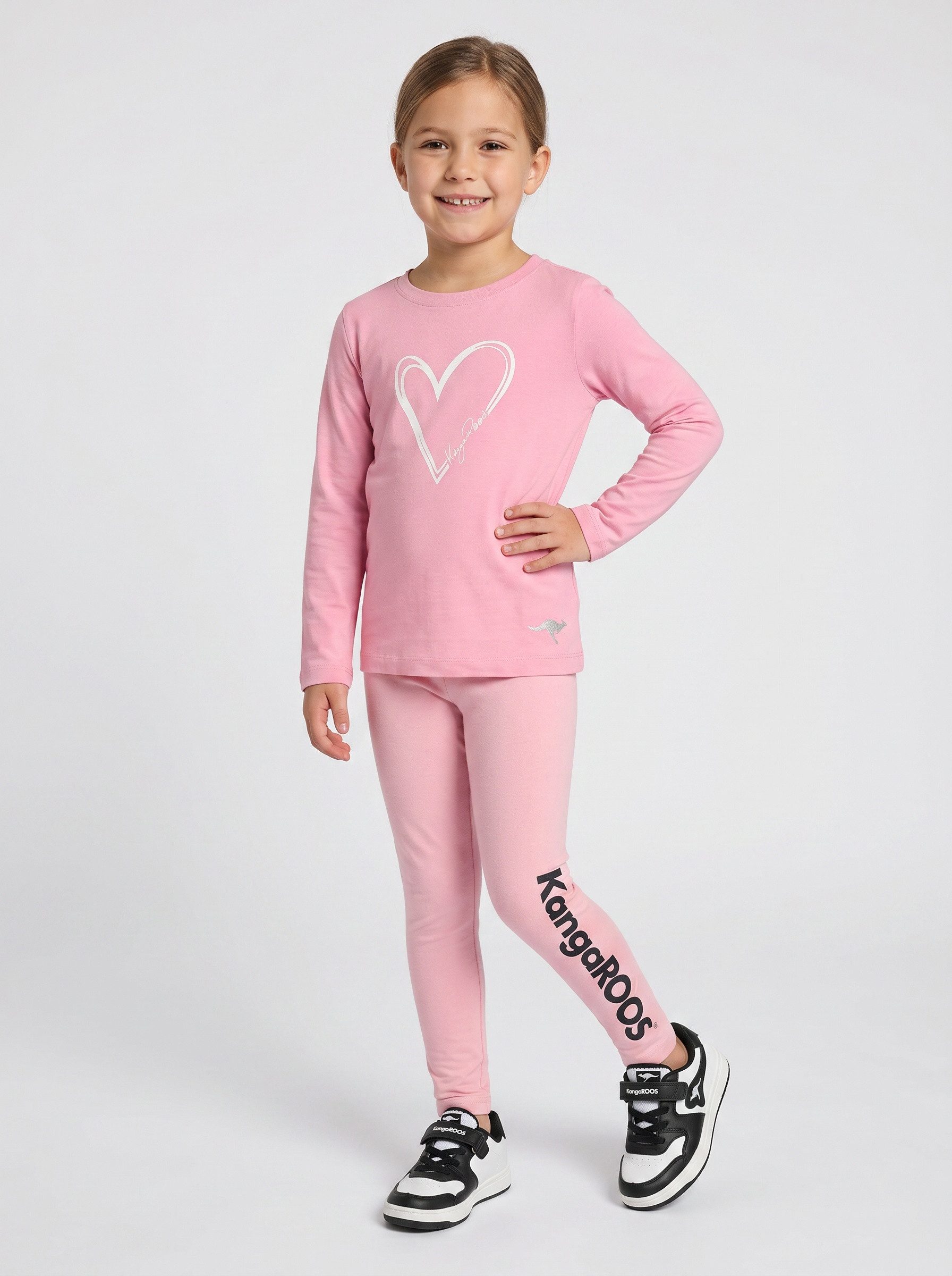 Zum Outfit 10
