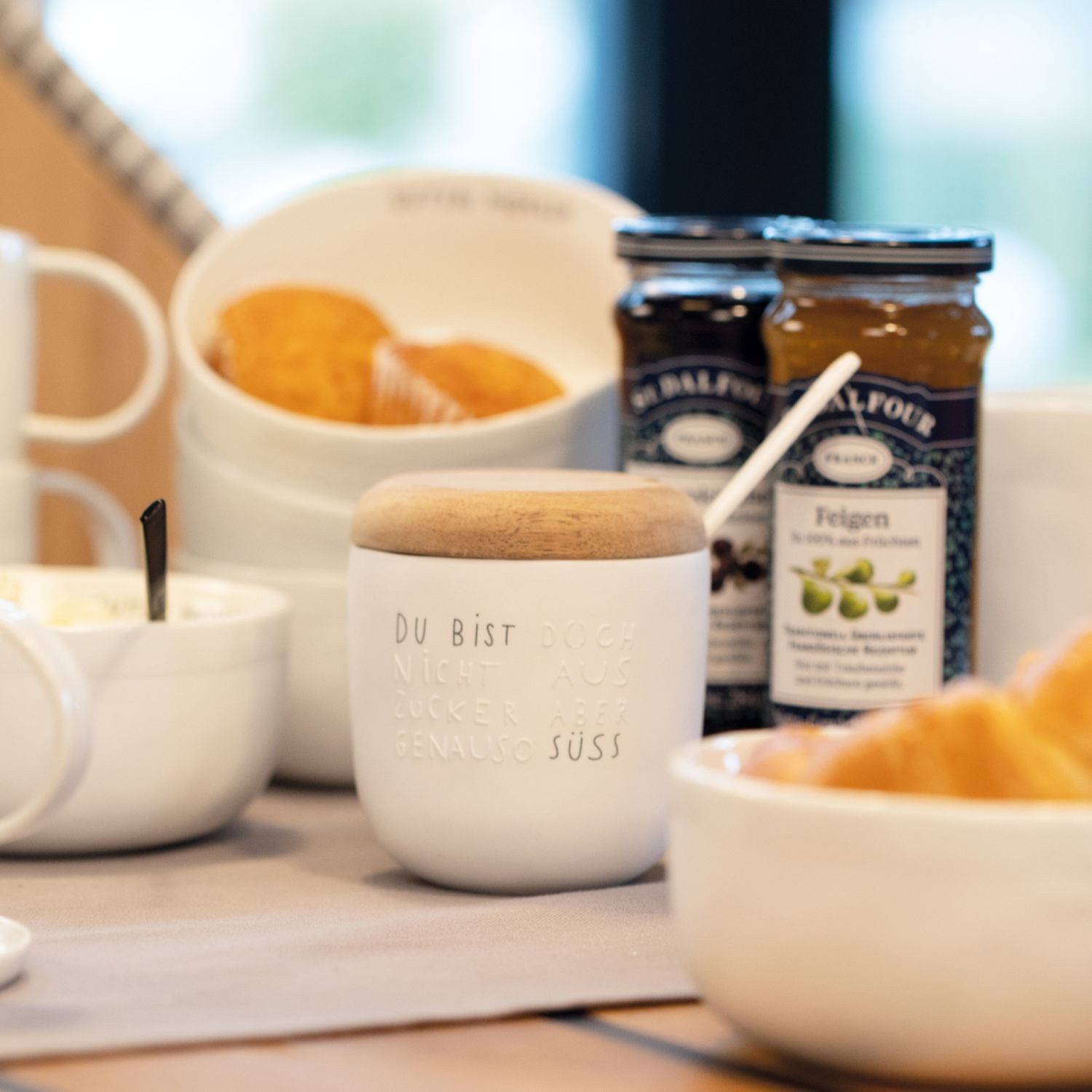 Räder Design Zuckerdose Guten Morgen Du bist doch nicht aus Zucker, Porzellan, Akazienholz
