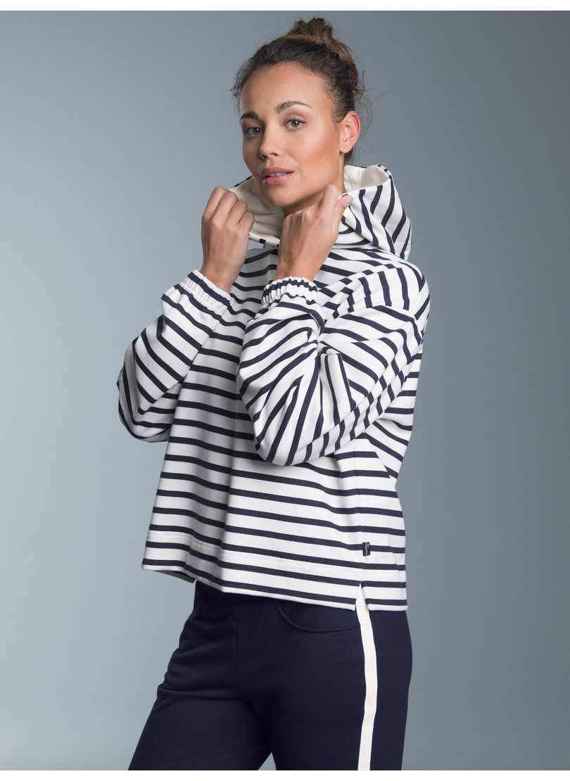 Trigema Kapuzensweatshirt TRIGEMA Hoodie mit Ringelmuster
