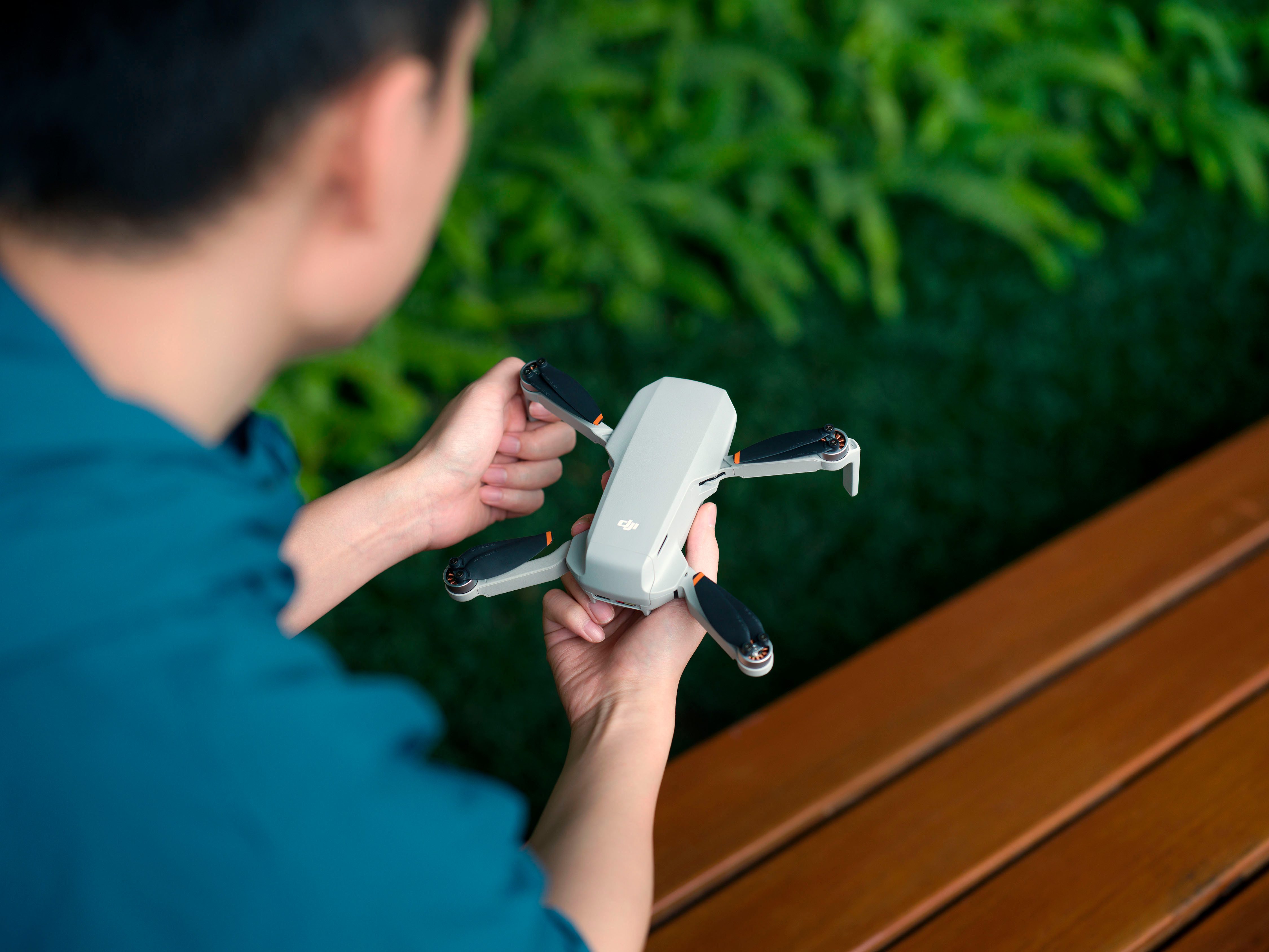 DJI Mini 4K Drohne (4K Ultra HD, DJI RC-N1C Fernsteuerung)