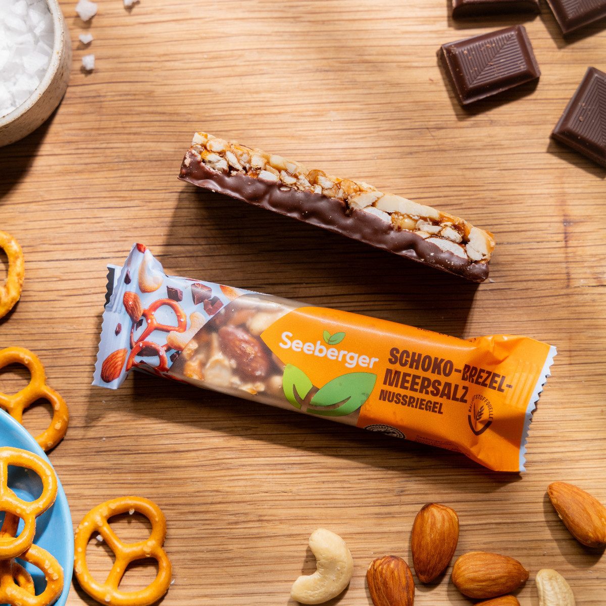 Seeberger Snacks Nüsse Seeberger Nussriegel Schoko-Brezel-Meersalz Multipack – 15 × 35 g, 15 x 35 g, 1 St.