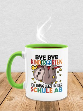 Shirtracer Tasse Bye Bye Kindergarten ich hänge jetzt in der Schule ab mit Faultier - s, Keramik, Einschulung Geschenk Tasse