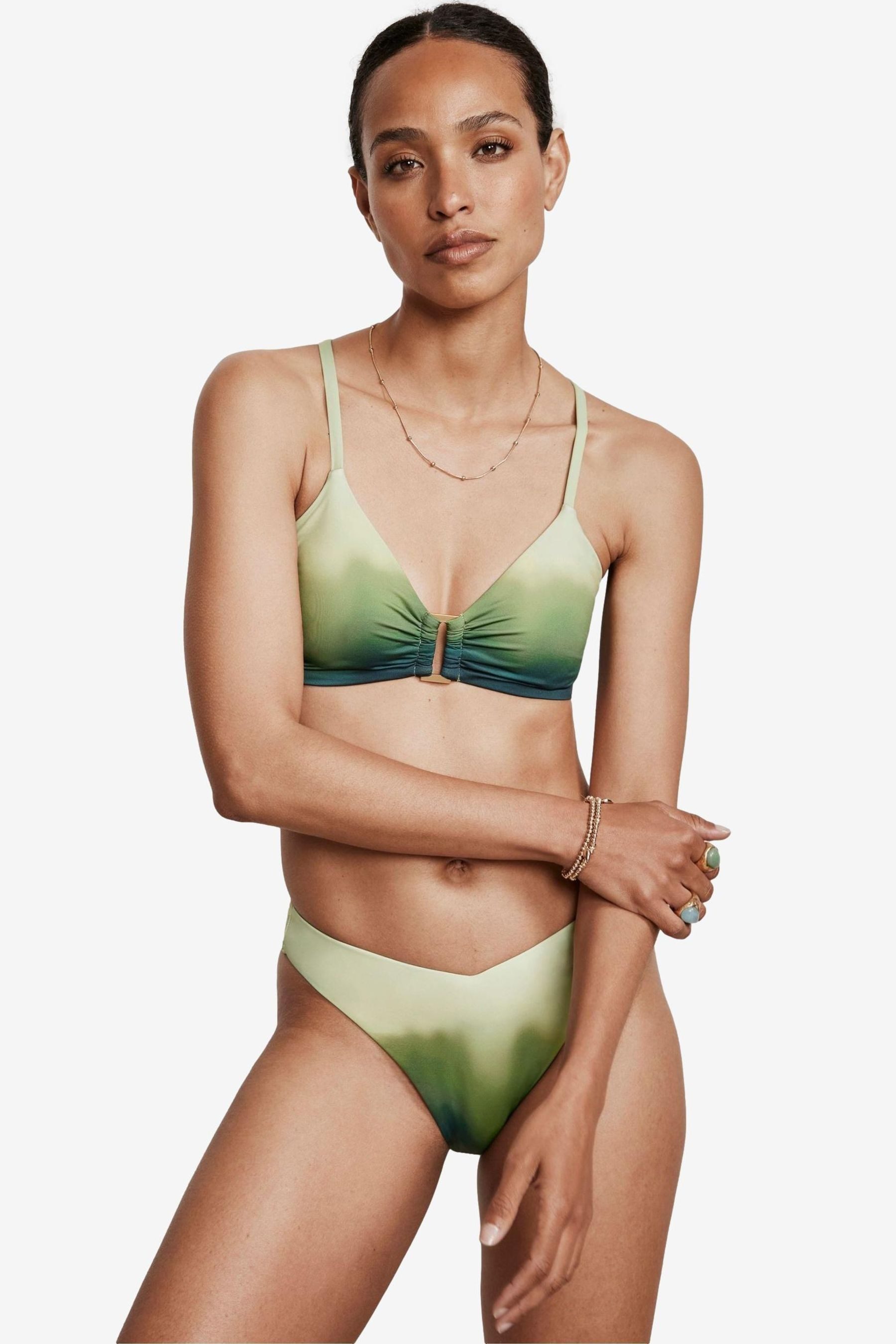Mint Velvet Triangel-Bikini-Top Mint Velvet Triangel-Bikinitop günstig online kaufen