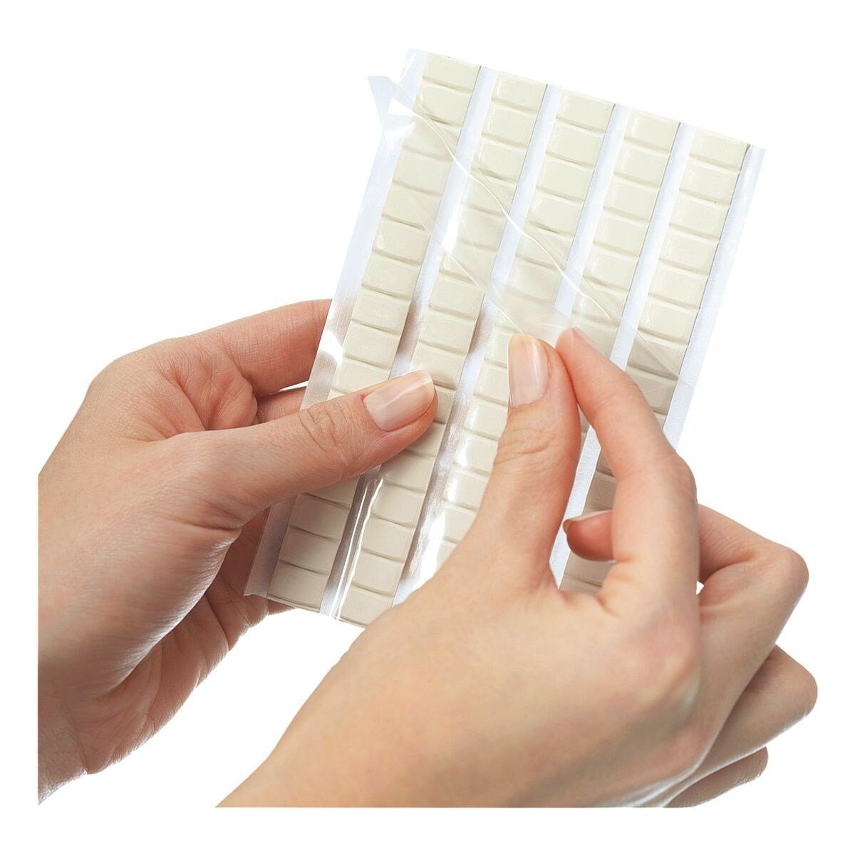 tesa Klebepad TACK (80-St) Klebeknete transparent günstig online kaufen